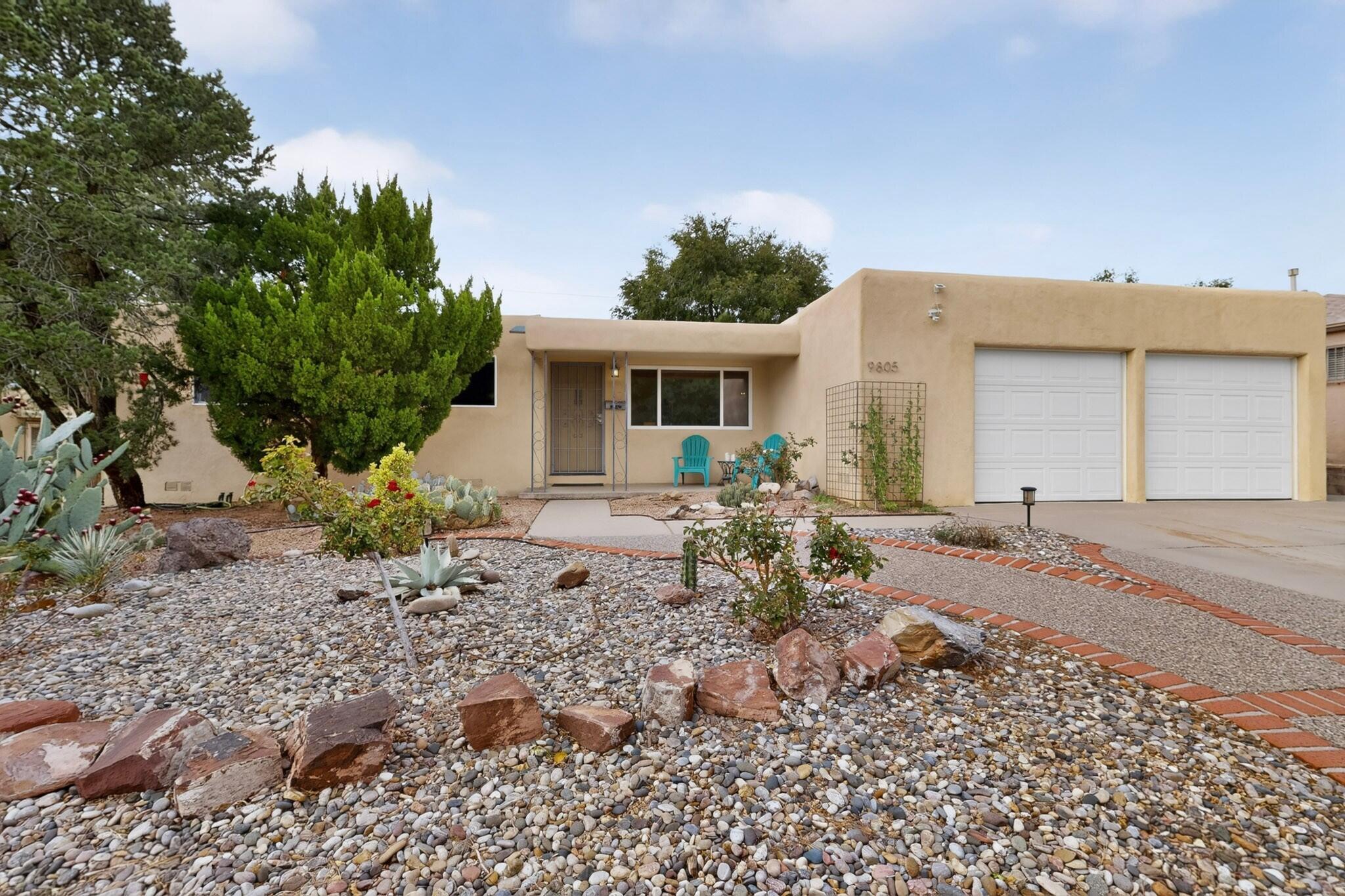 9805 Mesa Arriba Avenue NE