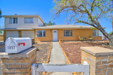Photo of 1837 Valencia Drive NE, Albuquerque, NM 87110 (MLS # 1101322)