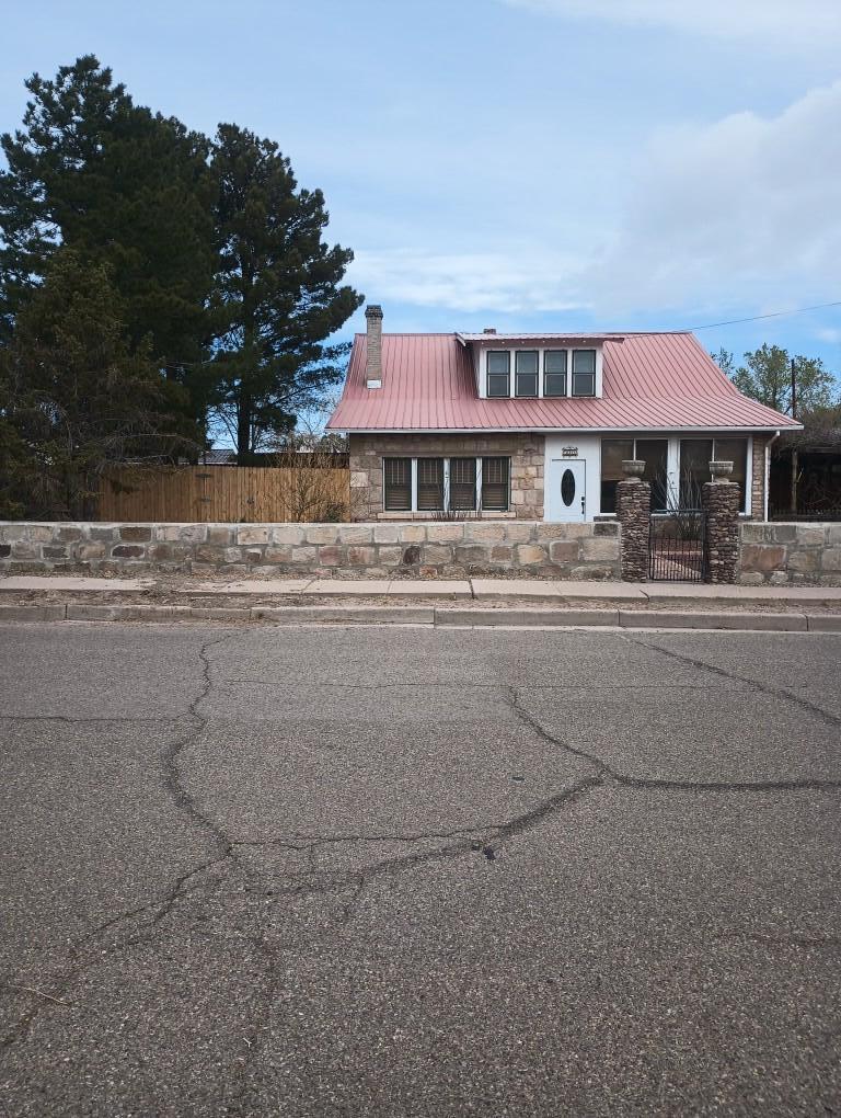 315 Mccutcheon Avenue, Socorro, New Mexico image 2