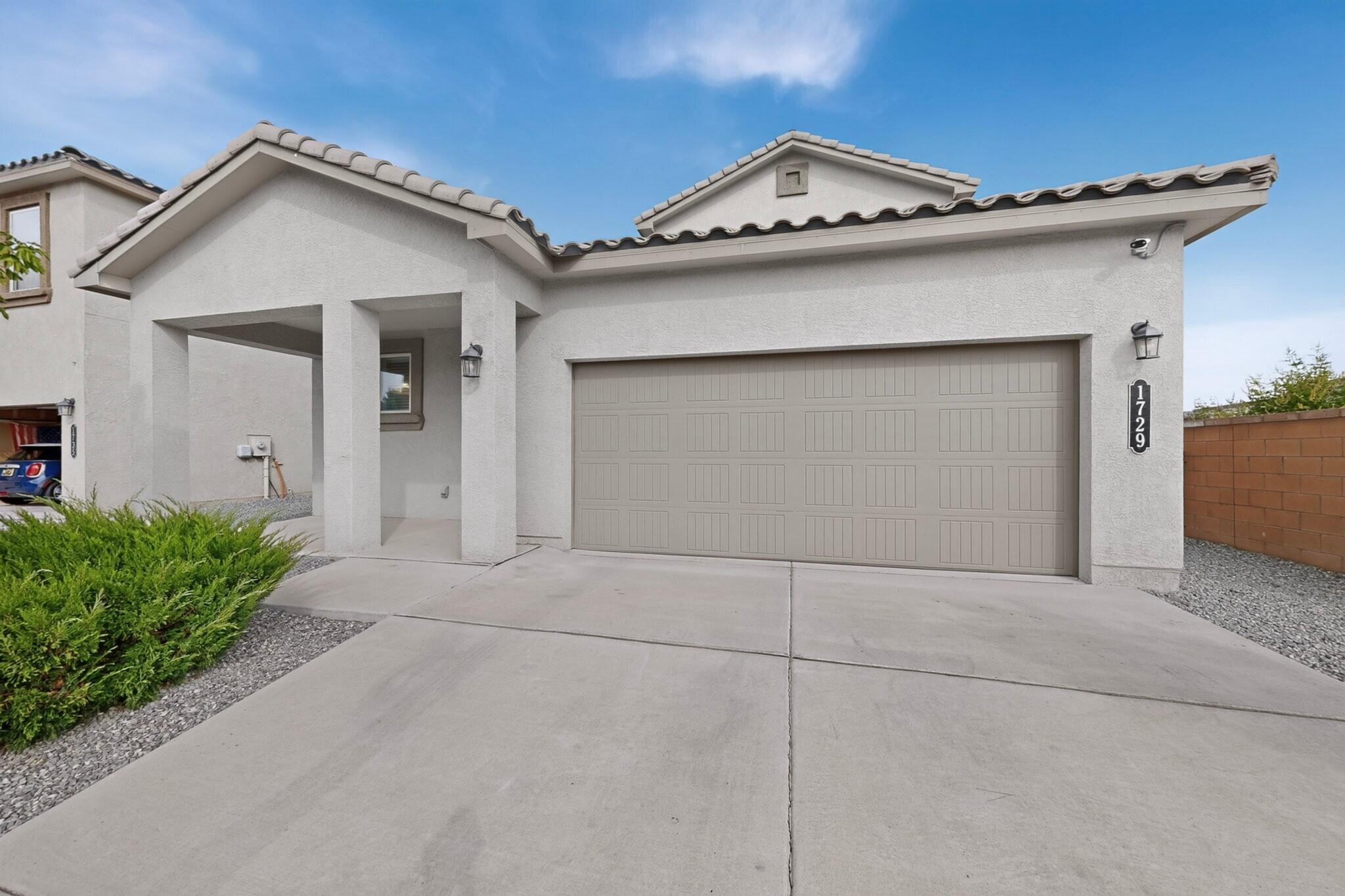 1729 Valle Vista Road NW