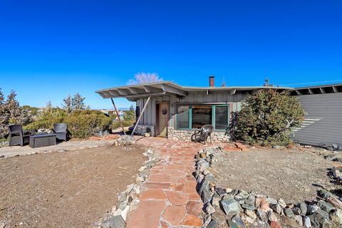 25 Placitas West Road Placitas NM 87043