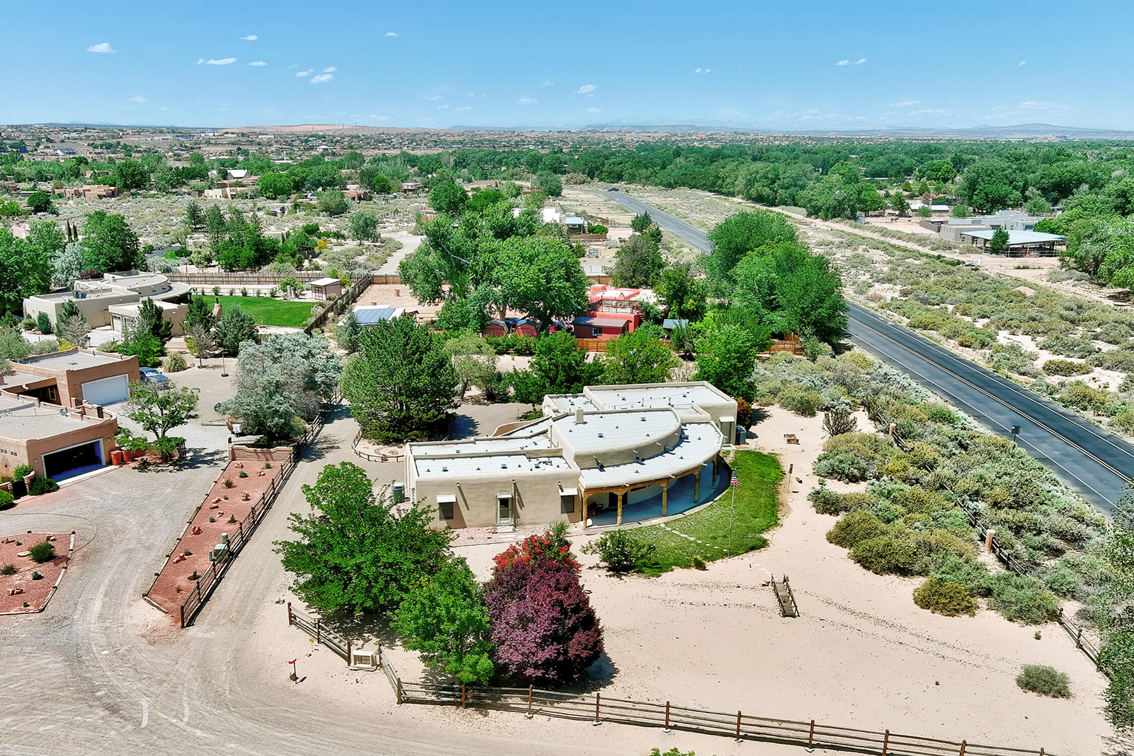 8022 Loma Larga Road, Corrales, New Mexico image 27