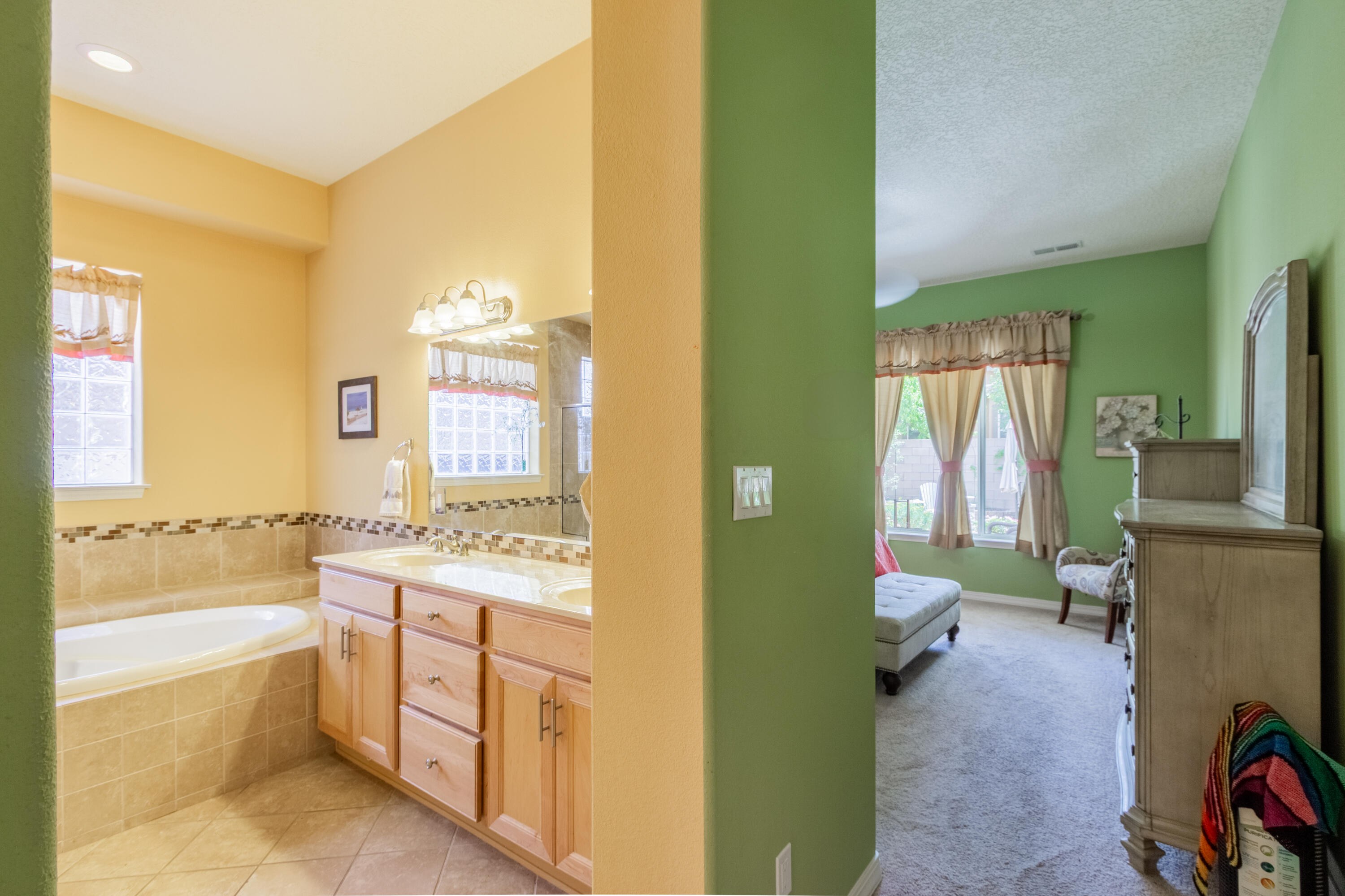 301 Zuni River Circle, Los Lunas, New Mexico image 17
