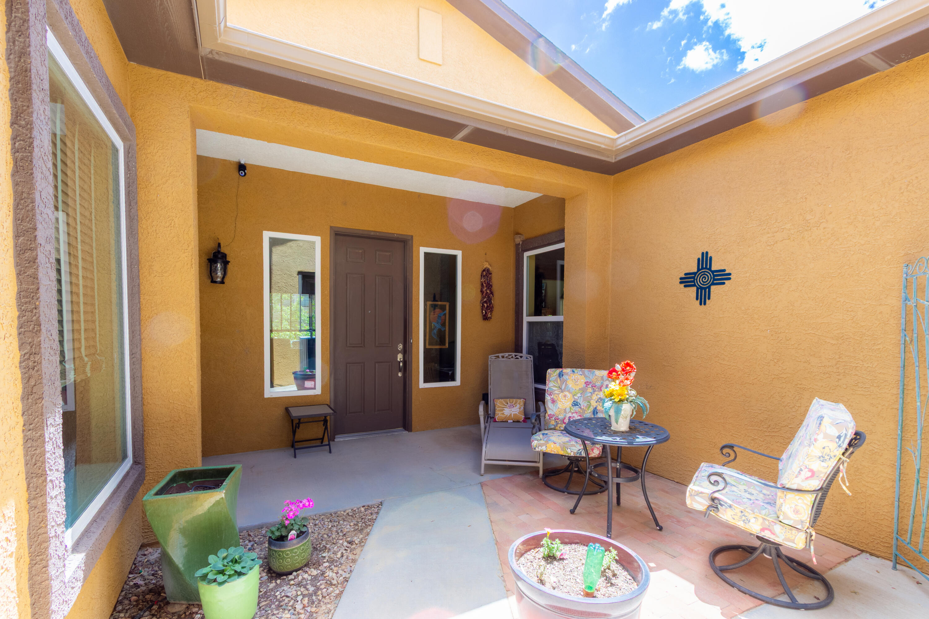 301 Zuni River Circle, Los Lunas, New Mexico image 5