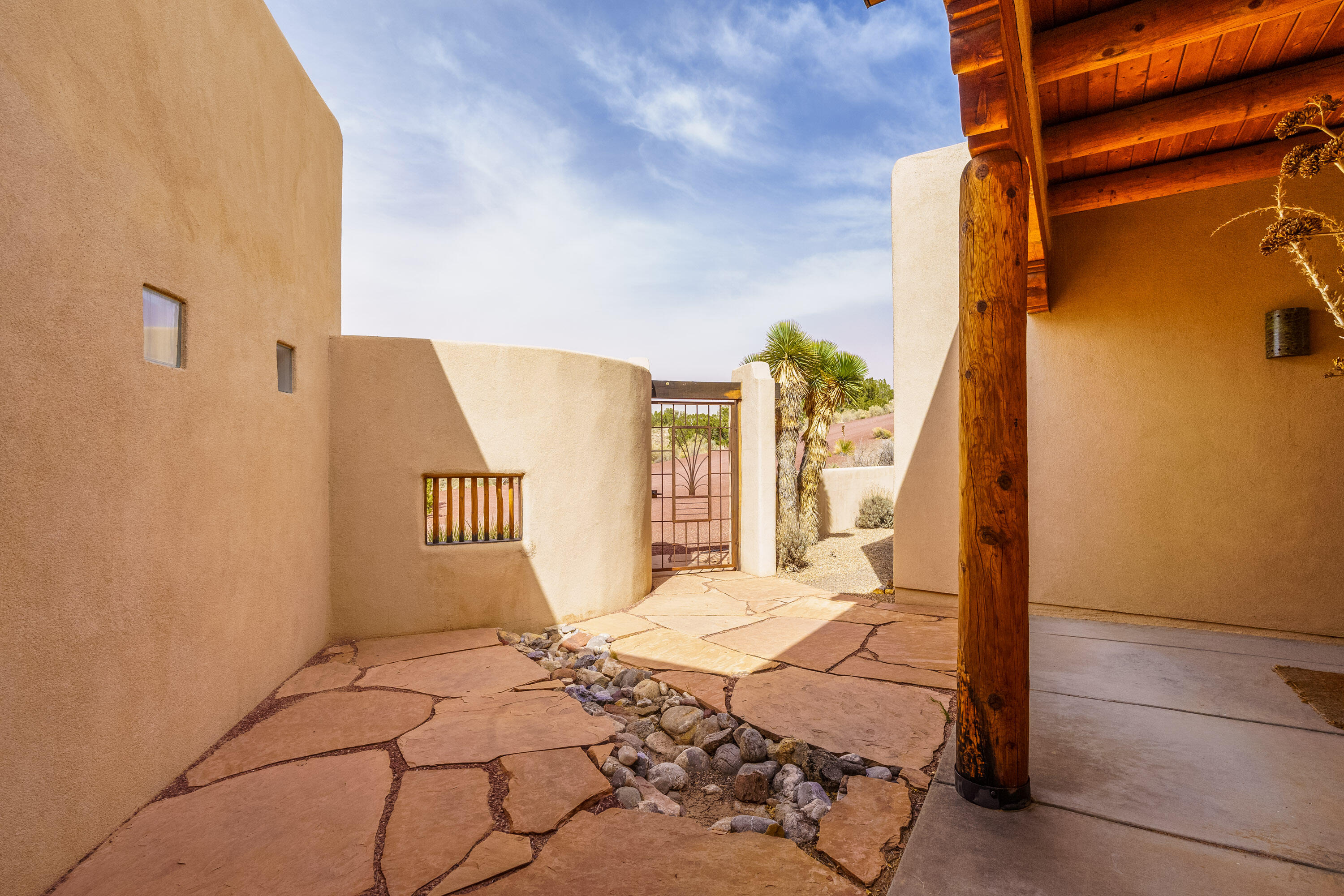 25 Camino Manzano, Placitas, New Mexico image 3