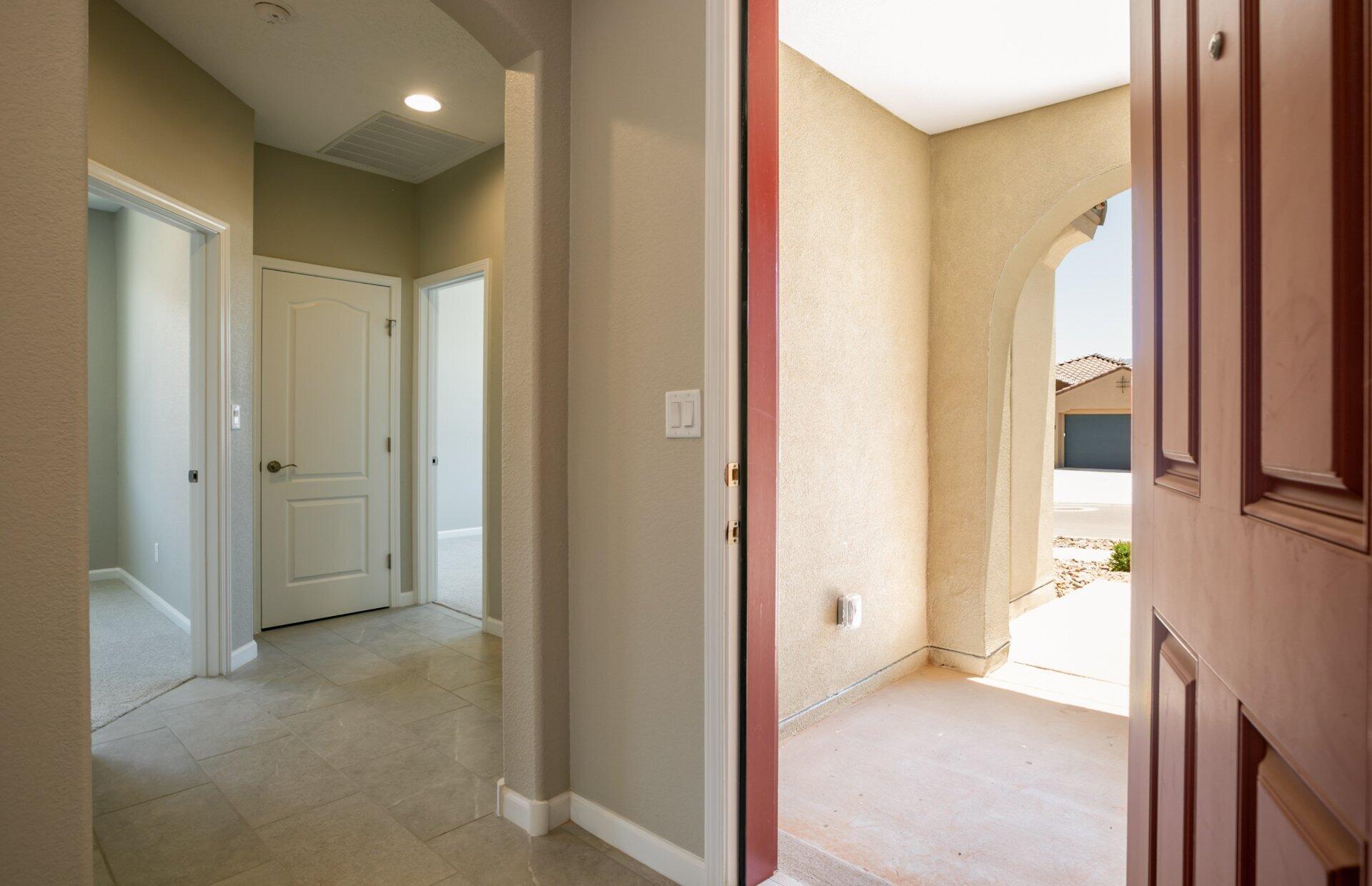 6753 Zachary Road, Rio Rancho, New Mexico image 2