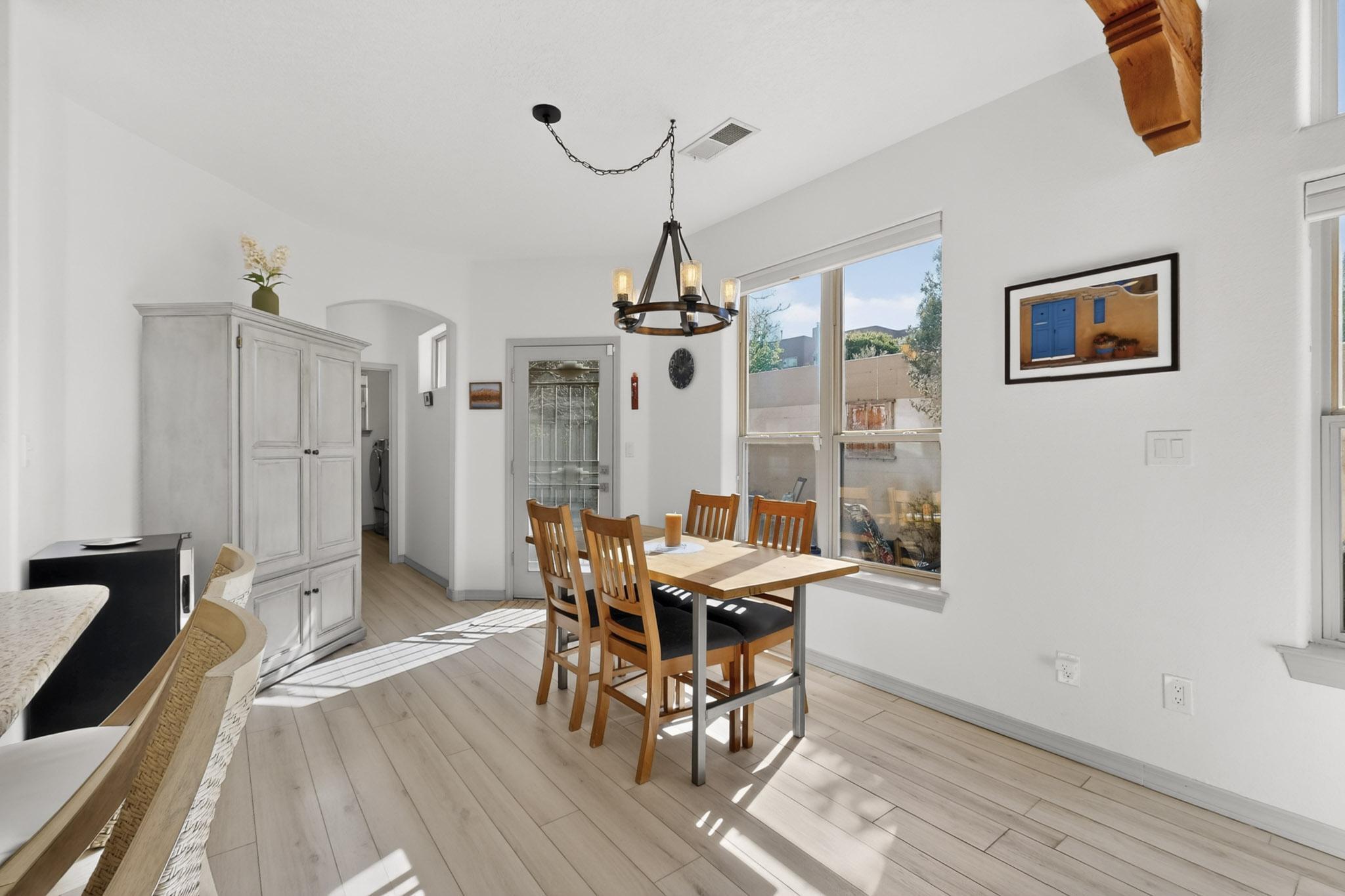 6312 Calla Lily Circle NE