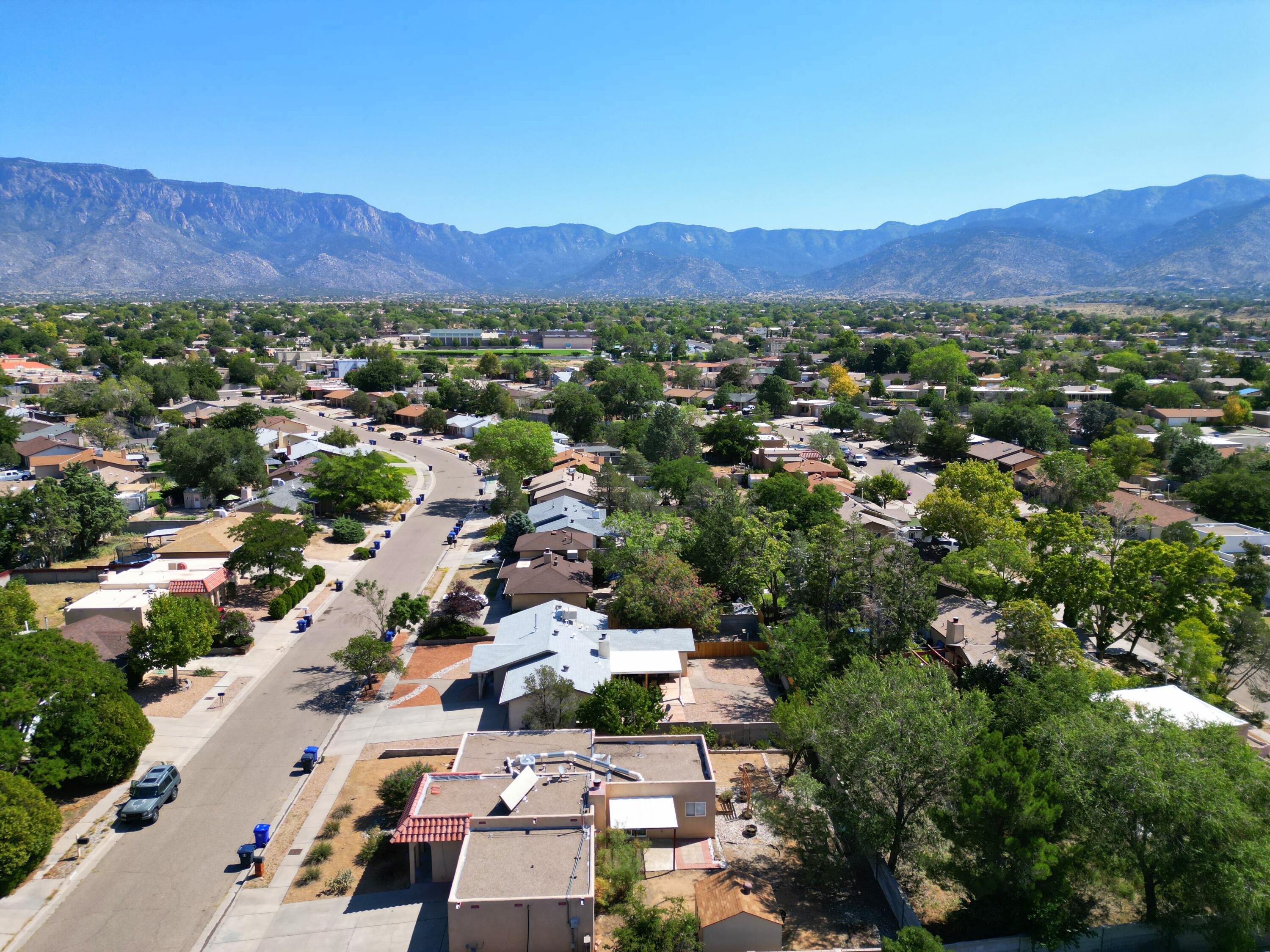 10404 Guadalajara Avenue, Albuquerque, New Mexico image 30