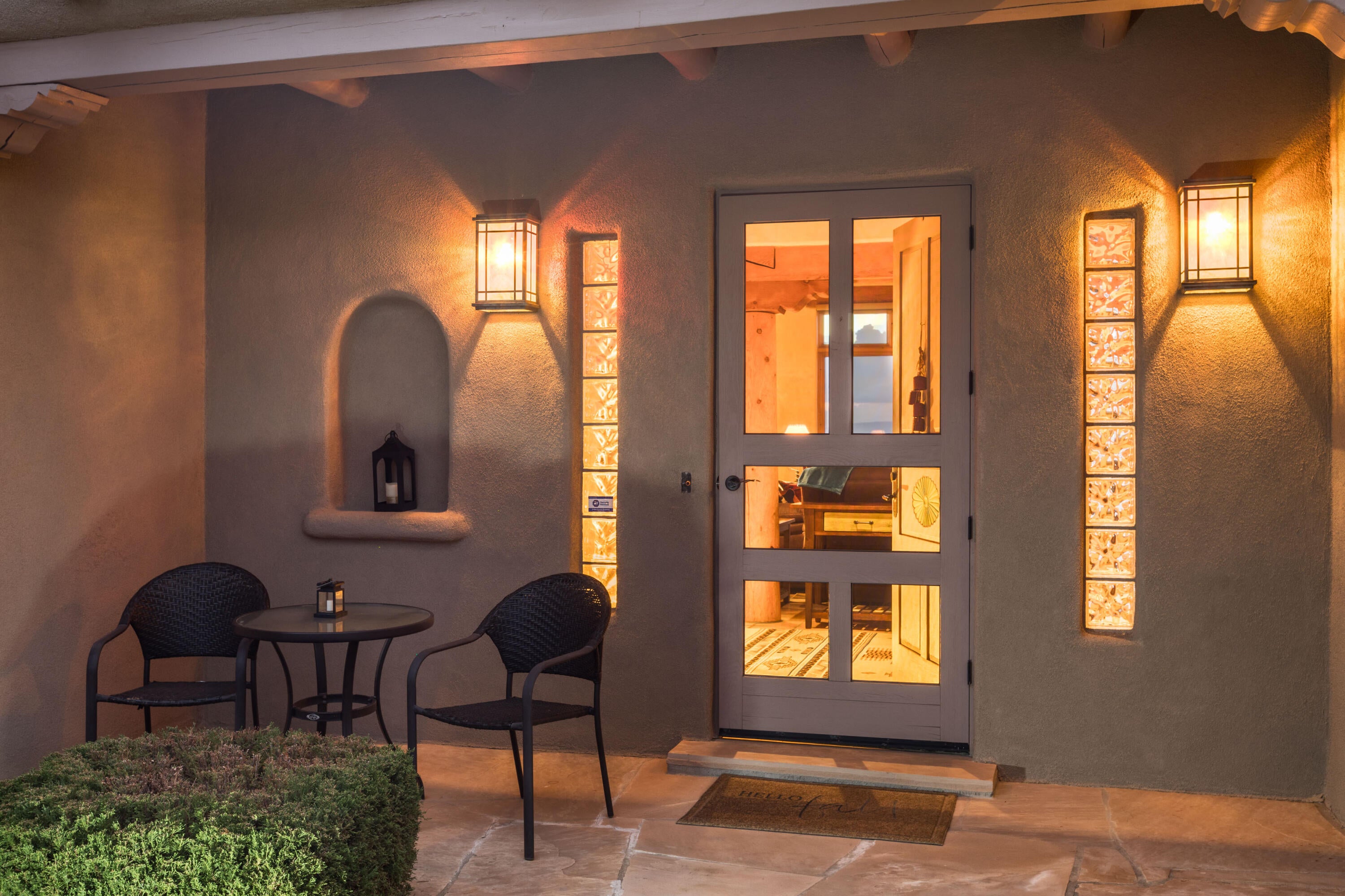 15 First Mesa Court