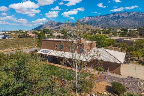 Photo of 9231 Oakland Avenue NE, Albuquerque, NM 87122 (MLS # 1093089)