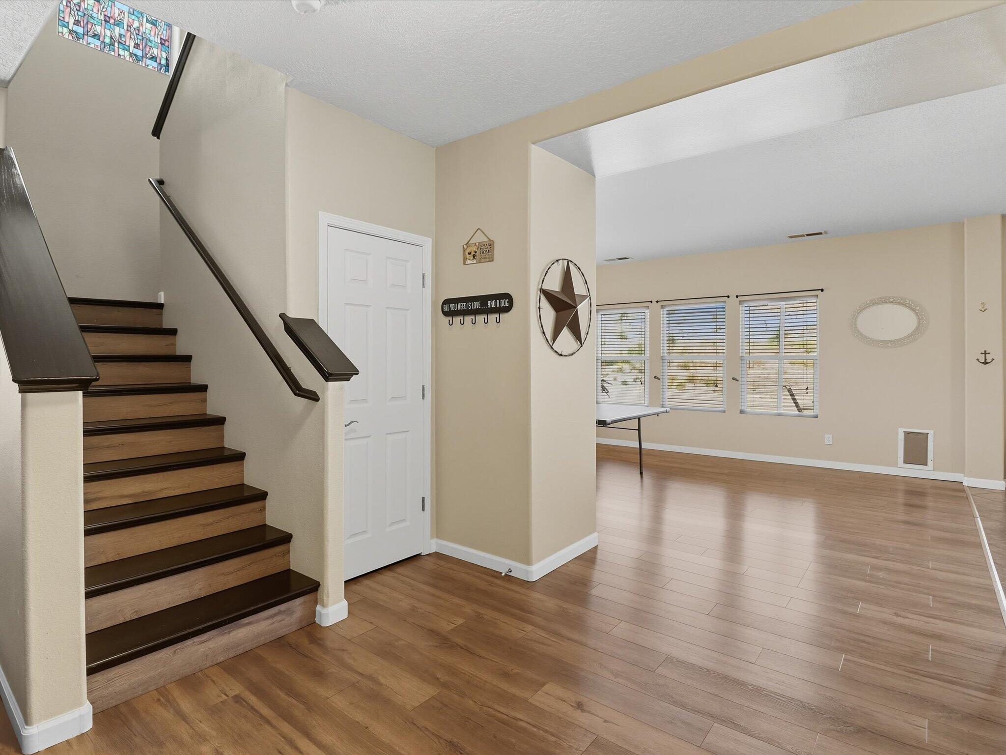 206 Sugar Ridge Loop SE