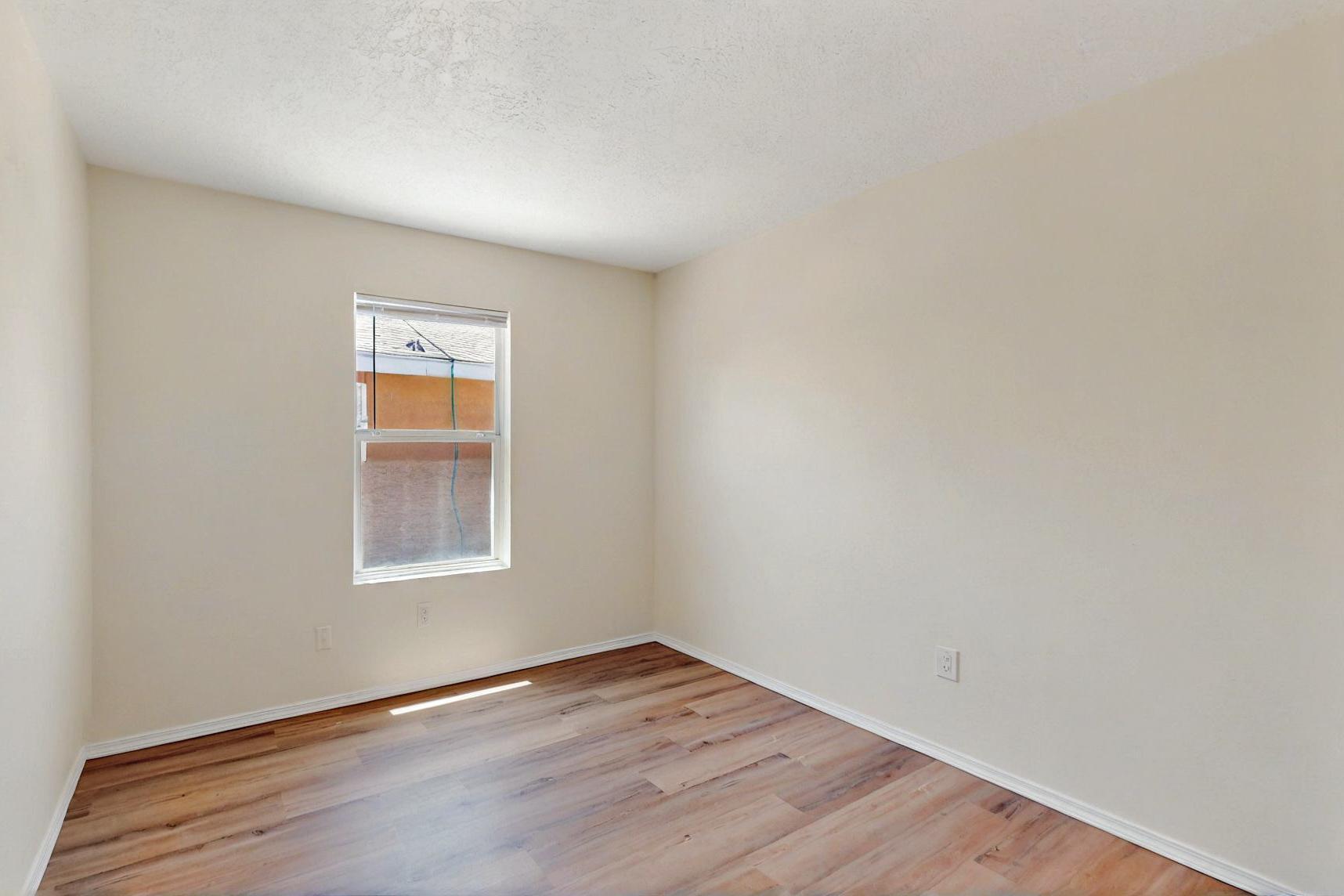 9927 Silverton Drive, Albuquerque, New Mexico image 29