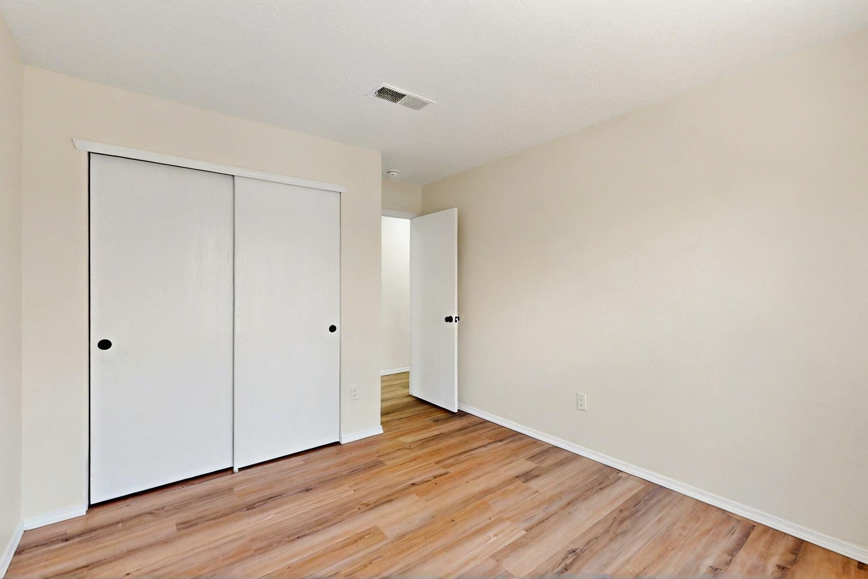 9927 Silverton Drive, Albuquerque, New Mexico image 28