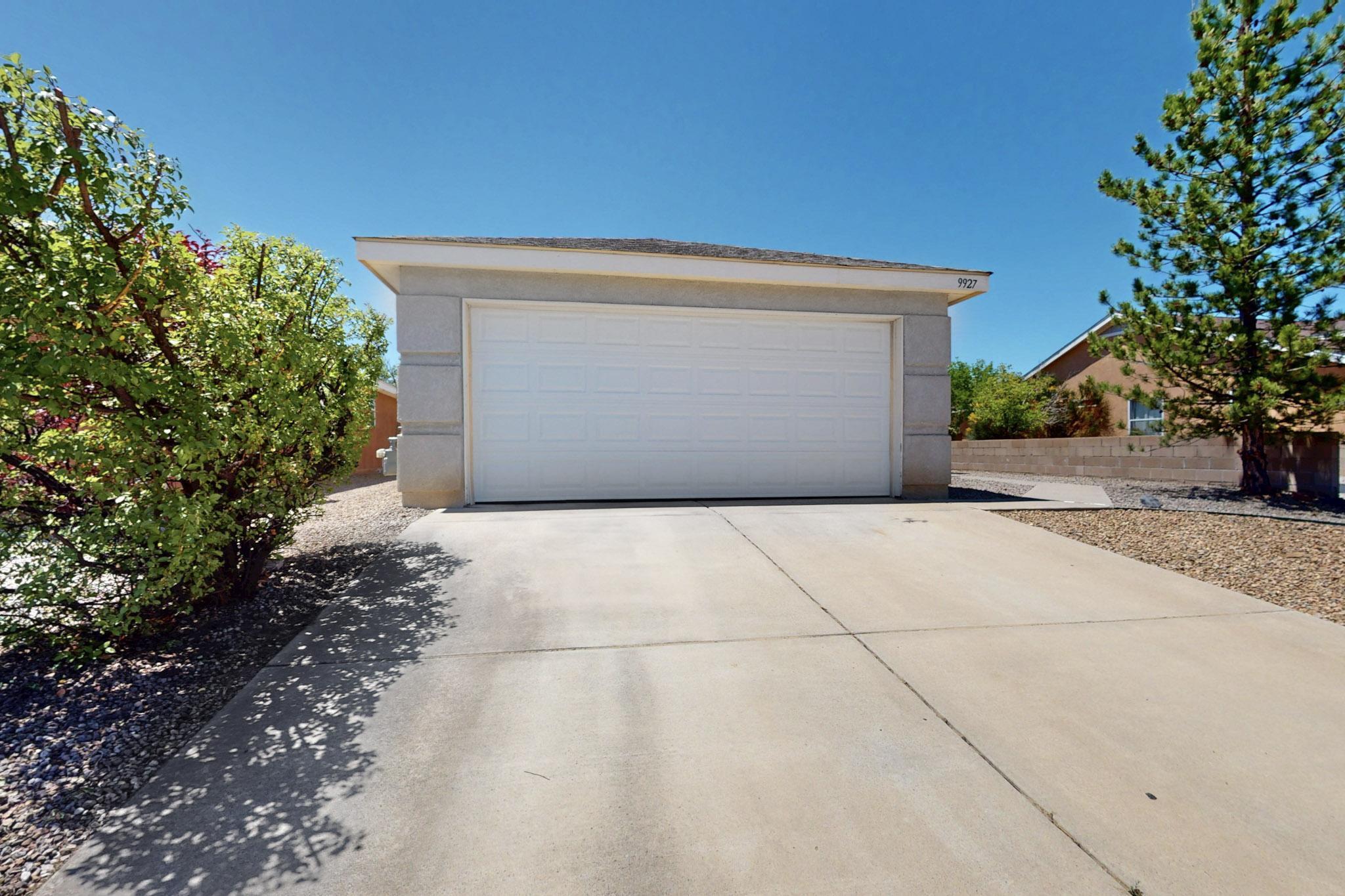 9927 Silverton Drive, Albuquerque, New Mexico image 5
