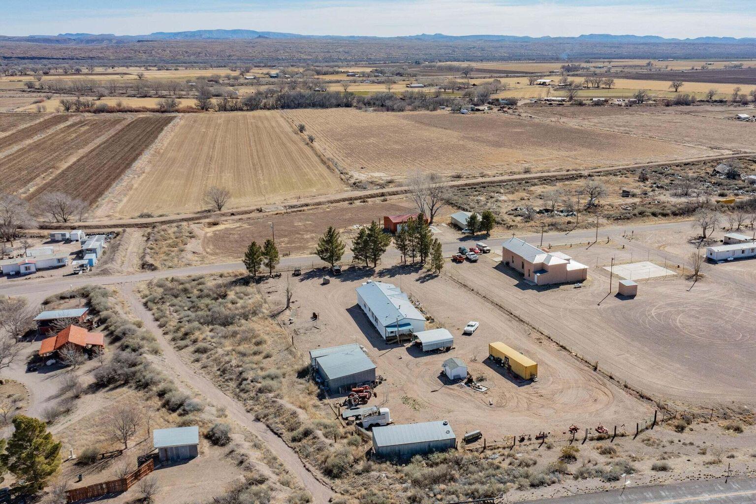 127 Polvadera Road, Polvadera, New Mexico image 40