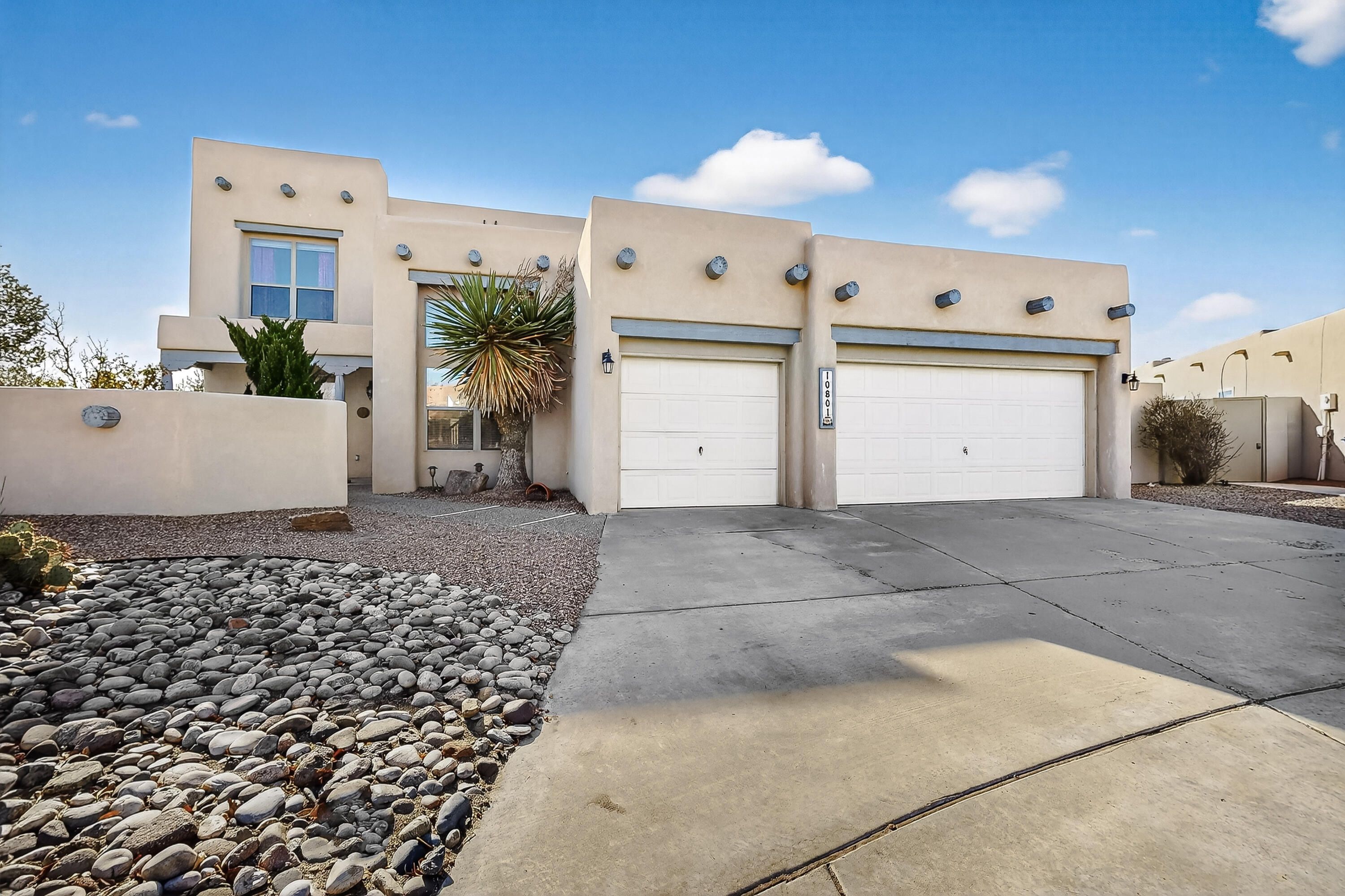 10801 Chicobush Drive NW