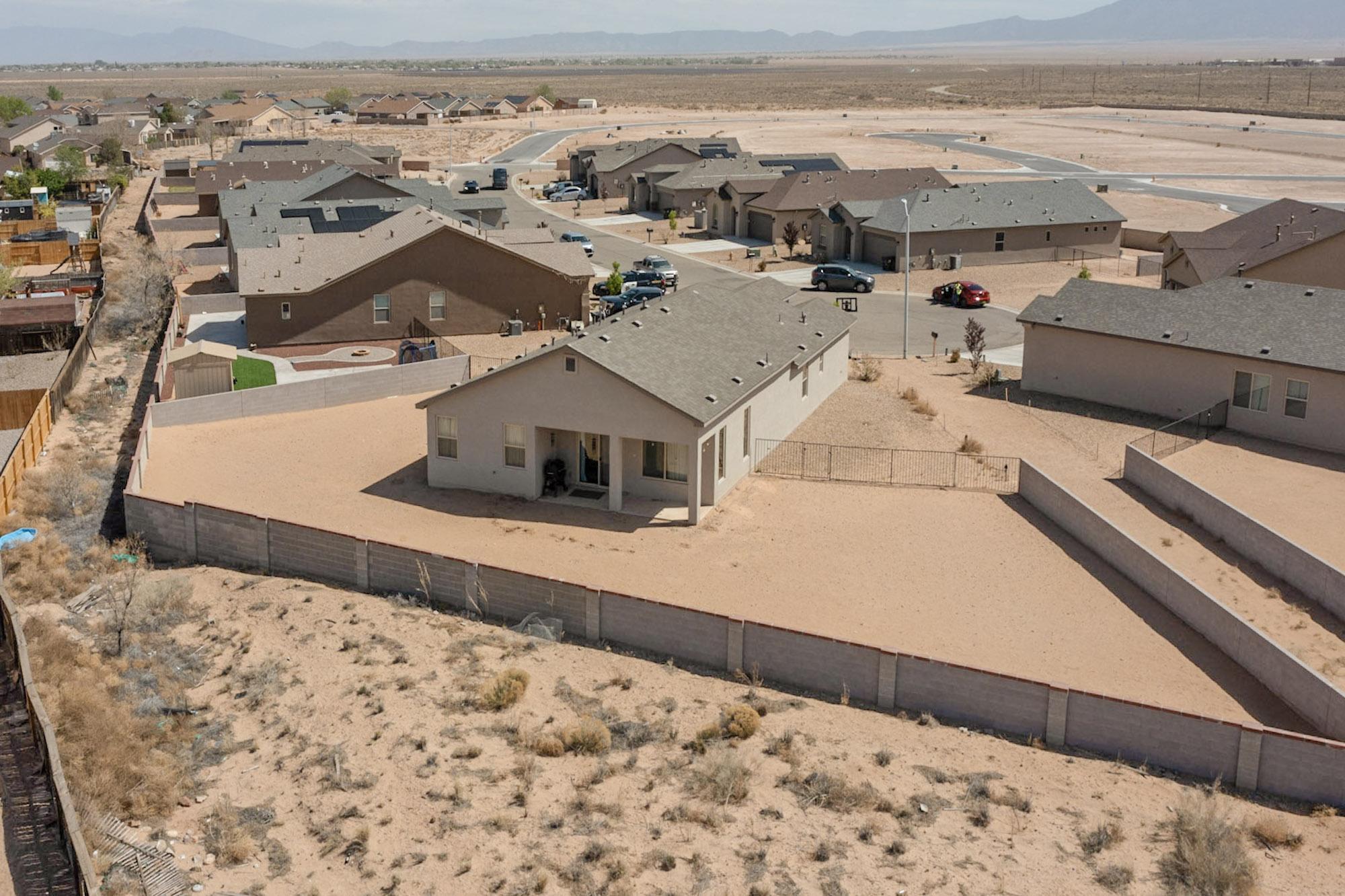 13 Enebro Place, Los Lunas, New Mexico image 30