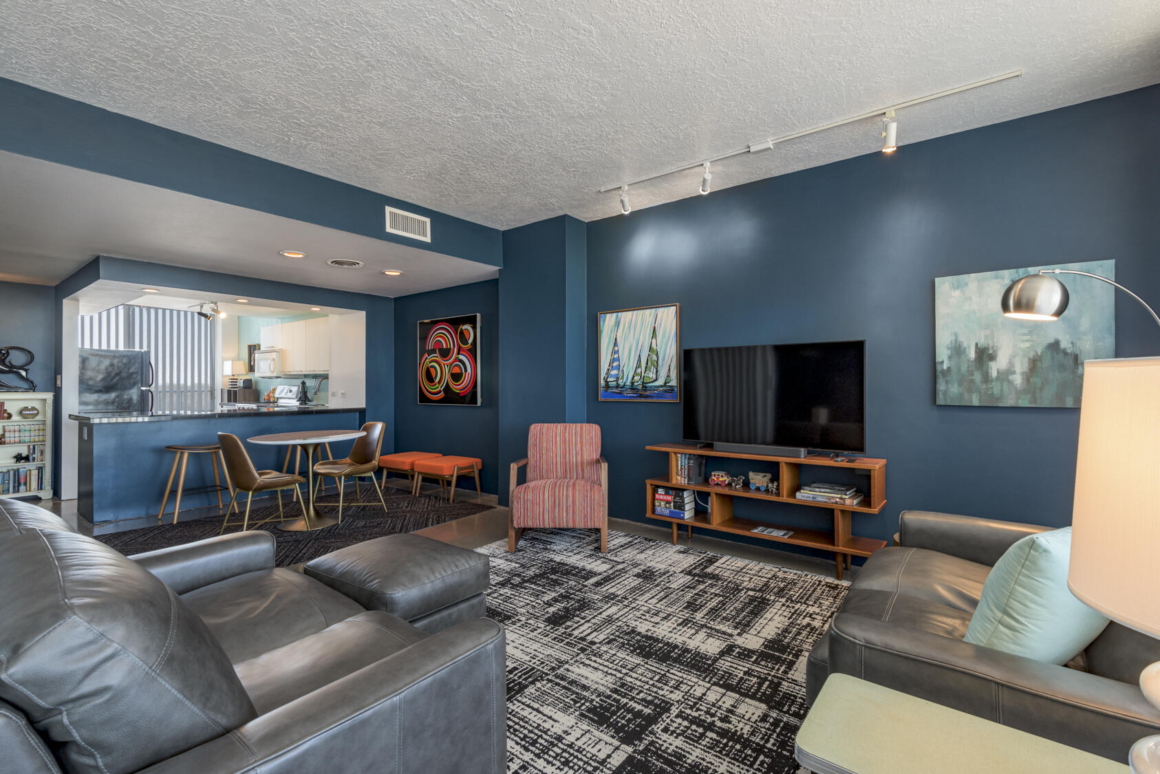 600 Alcalde Place SW 6A