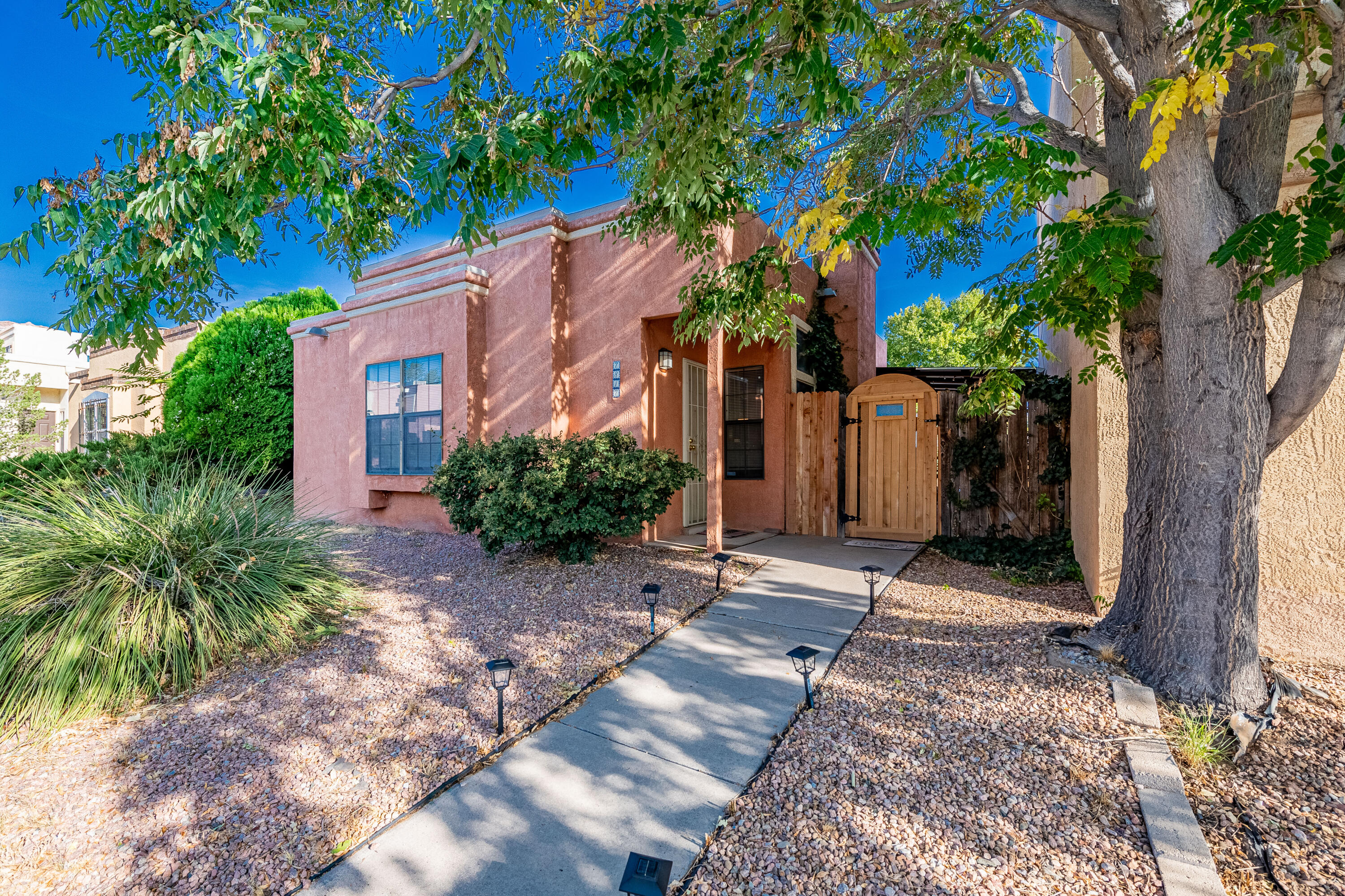 View Albuquerque, NM 87120 house