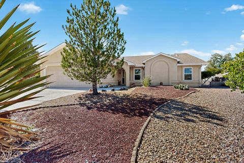 Photo of 945 LEE TREVINO Drive, Rio Communities, NM 87002 (MLS # 1092434)