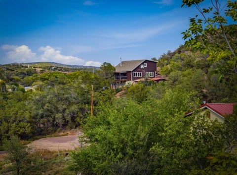 Photo of 15 McAtee Place, Tijeras, NM 87059 (MLS # 1112425)