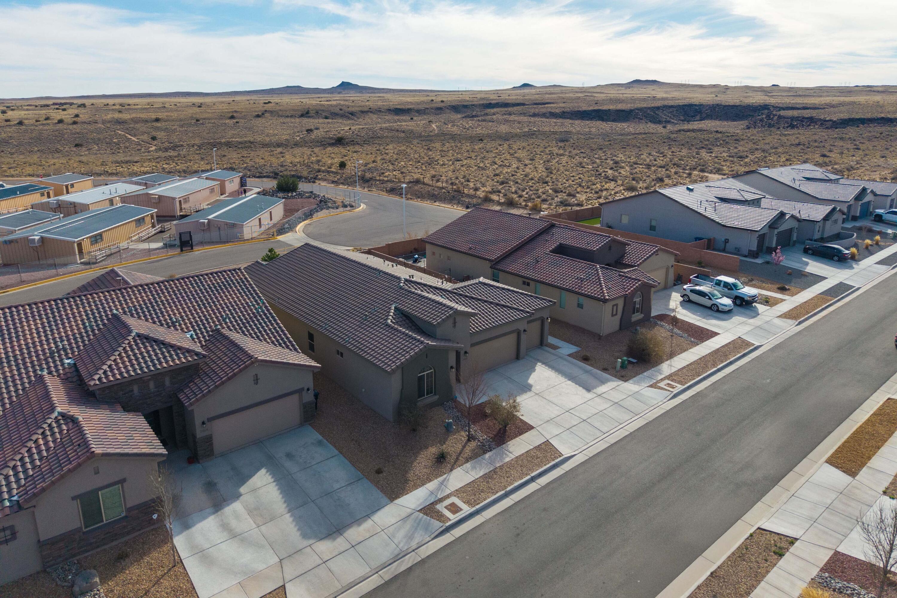 7468 Weminuche Road NW