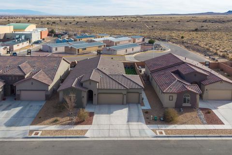 Photo of 7468 Weminuche Road NW, Albuquerque, NM 87114 (MLS # 1099362)