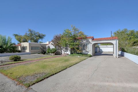 Photo of 205 SAN PASQUALE Avenue SW, Albuquerque, NM 87104 (MLS # 1091934)