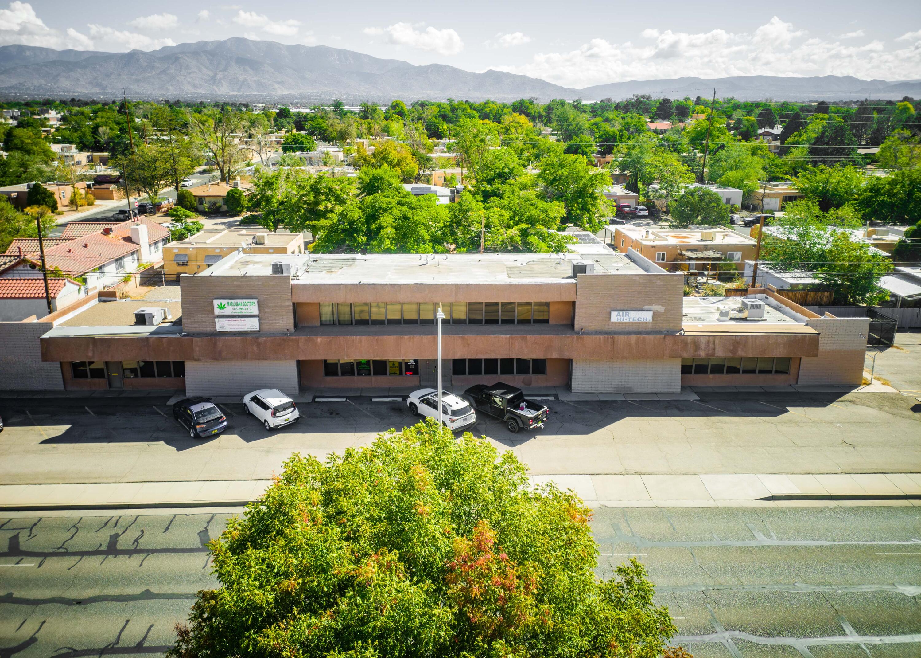 740 San Mateo Boulevard NE