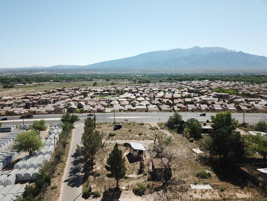 1337 Calle Cielo, Bernalillo, New Mexico image 3