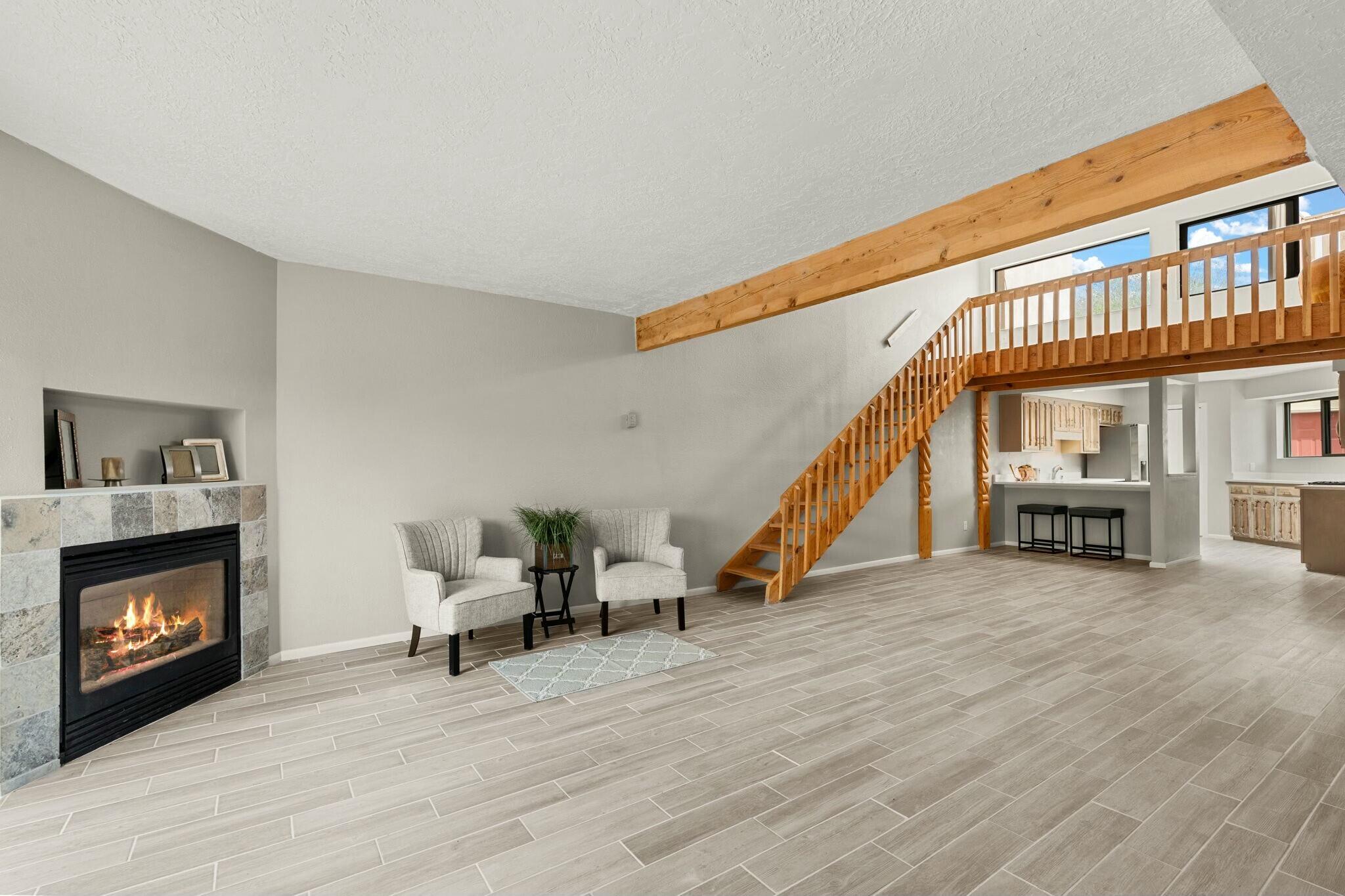 880 Tramway Lane Court, Albuquerque, New Mexico image 2