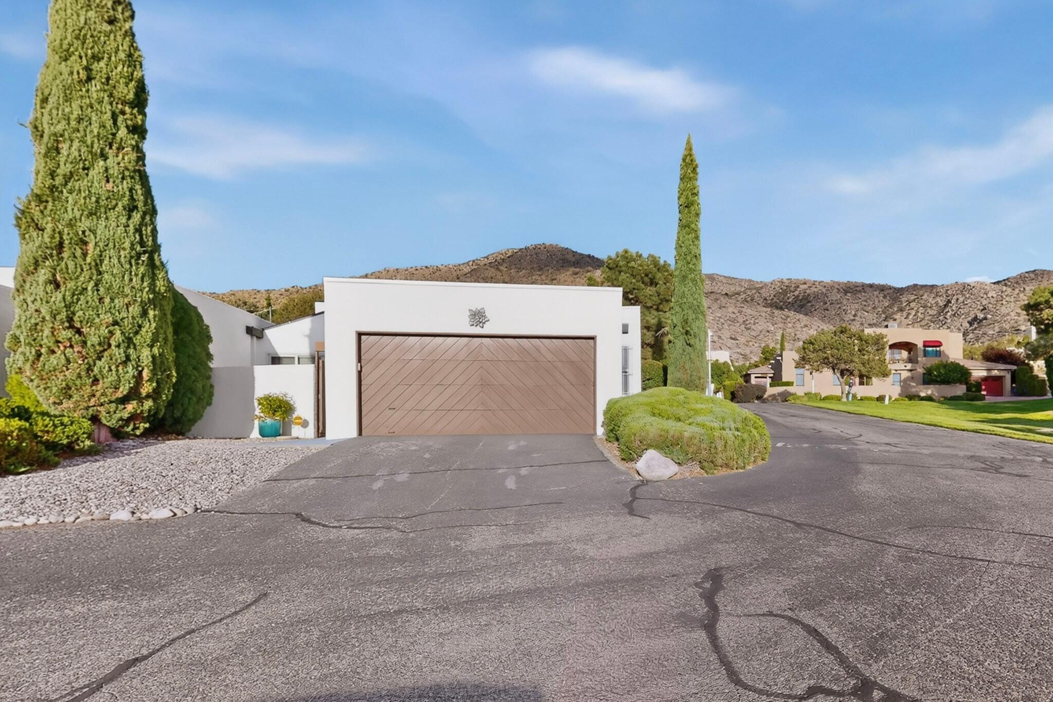 1 La Villita Court NE # 1