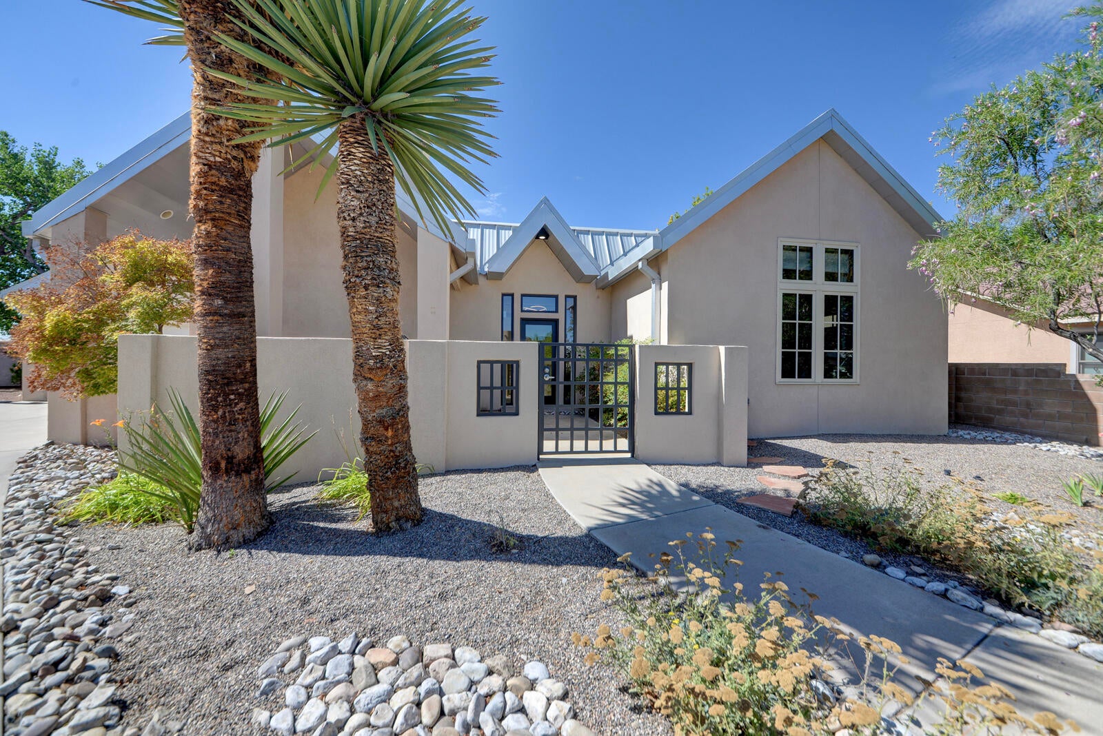 2204 Via Granada Place NW
