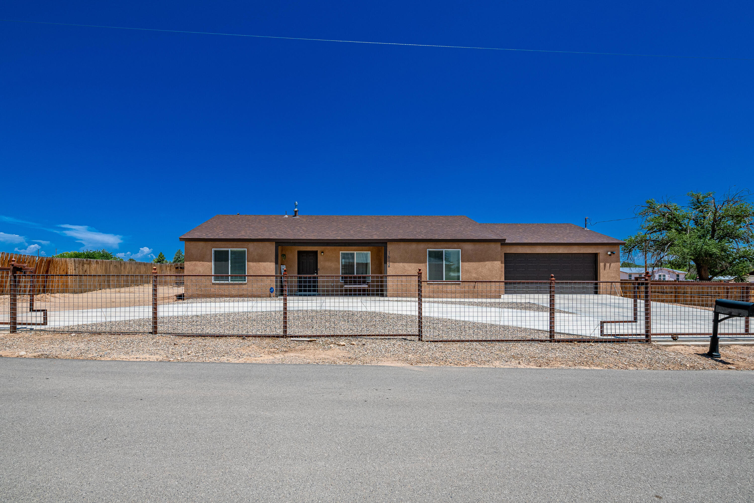 View Belen, NM 87002 house