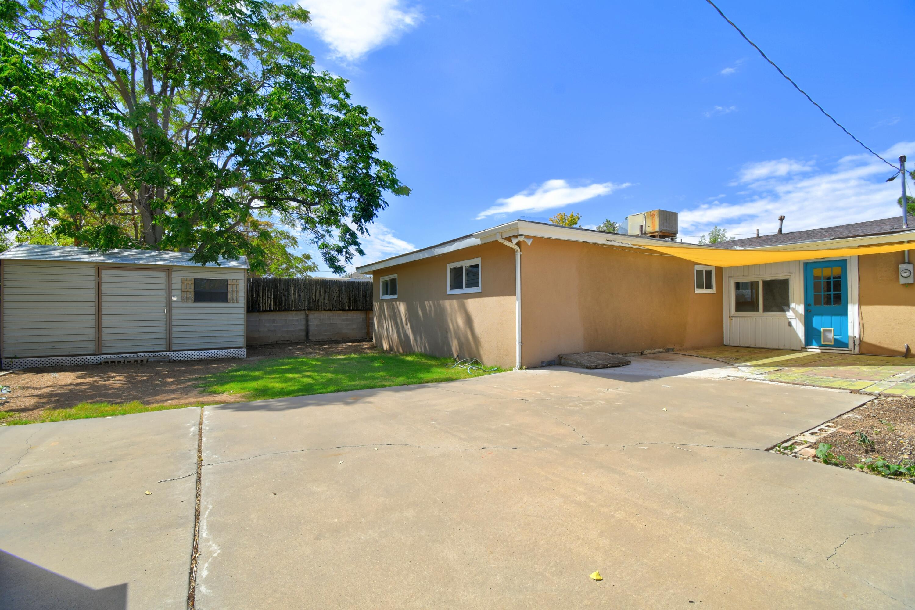3112 Valencia Drive NE