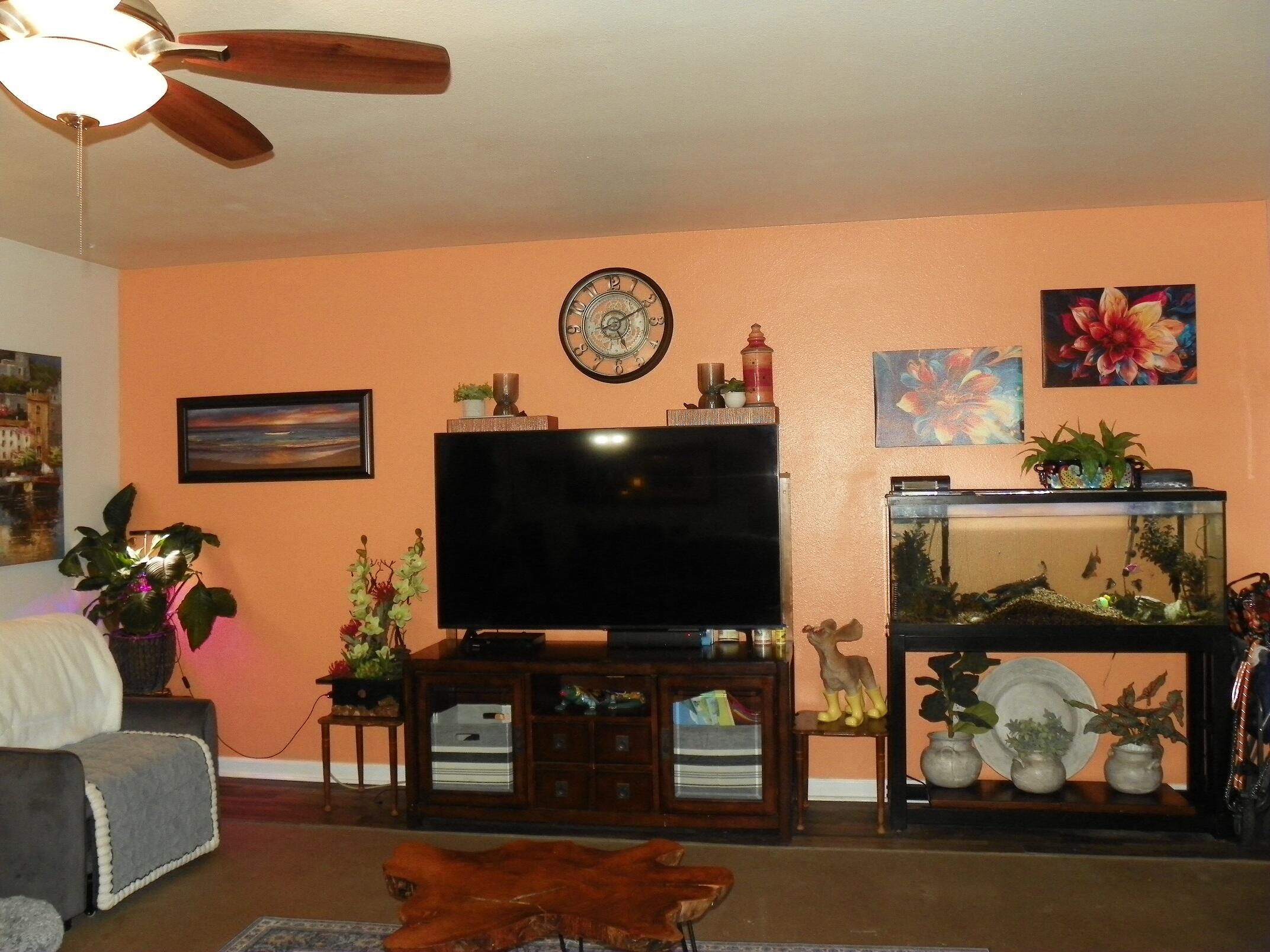 923 Country Club Drive SE APT F