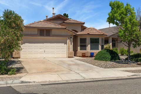 Homes For Sale - 2100 Violeta Circle<br/> Sandoval County, Rio Rancho, NM 87124