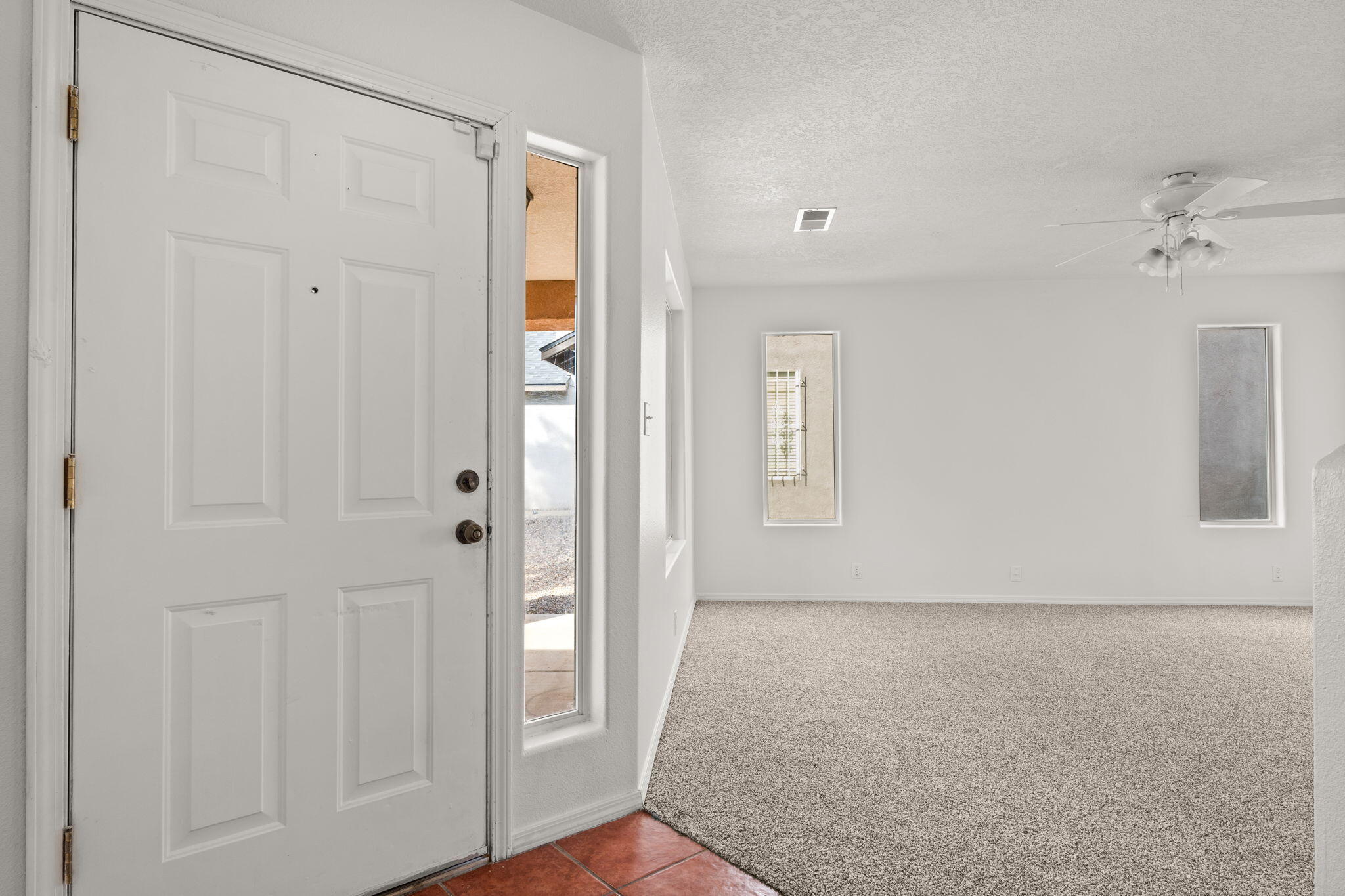 712 Lone Pine Drive, Albuquerque, New Mexico image 3