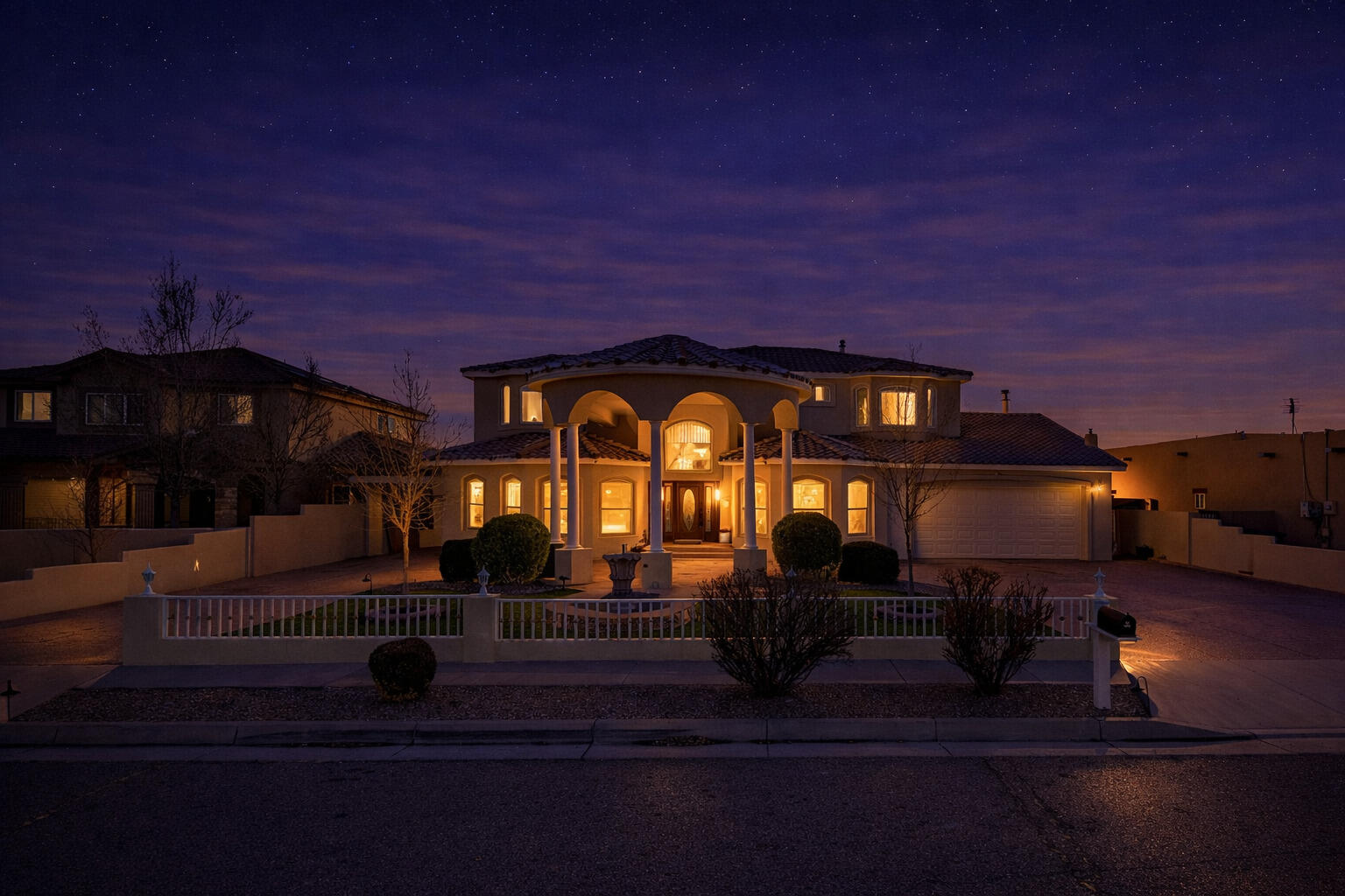 2304 La Vista Court NW