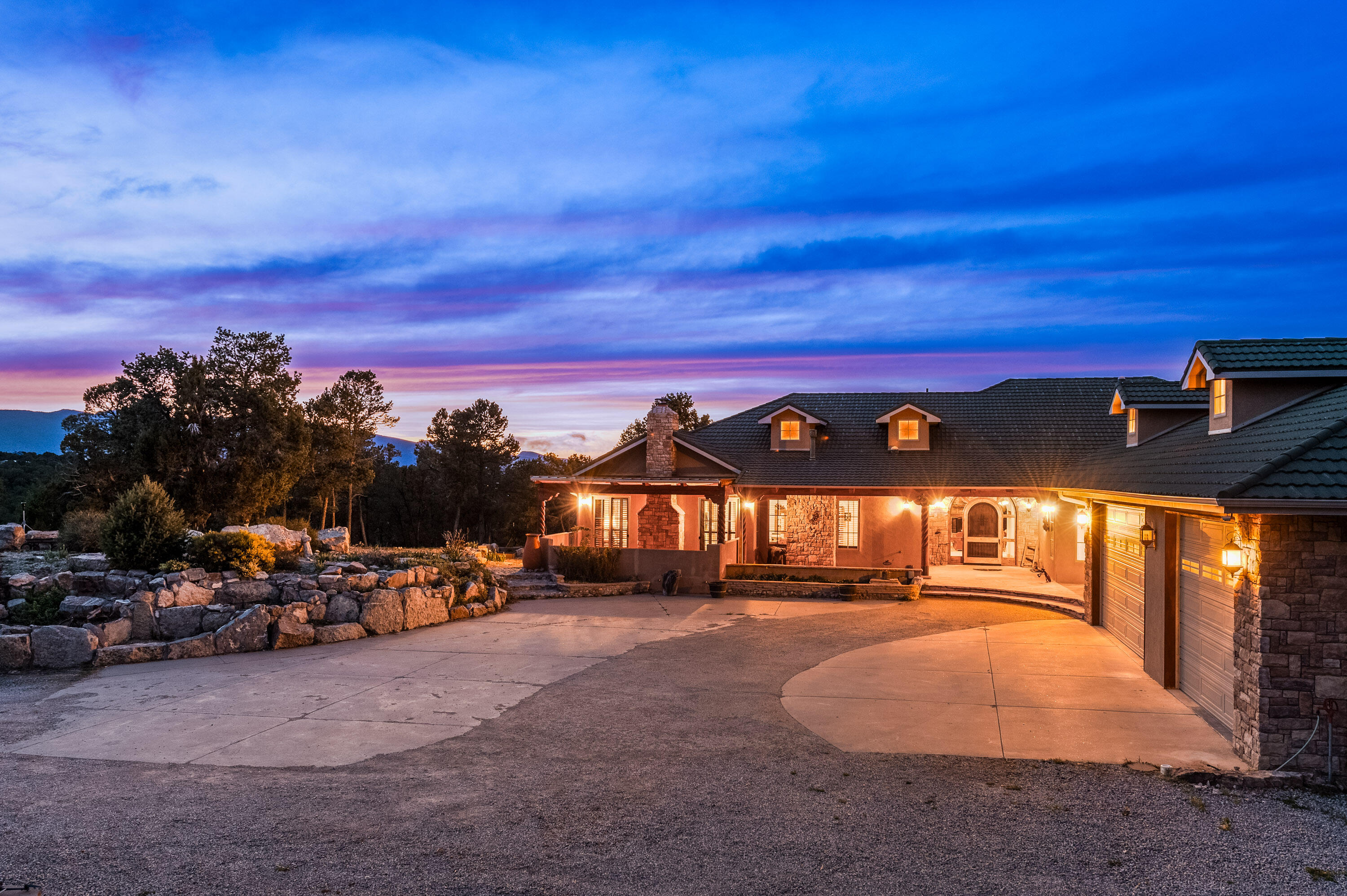 112 Sedillo Canyon Road, Tijeras, New Mexico image 3
