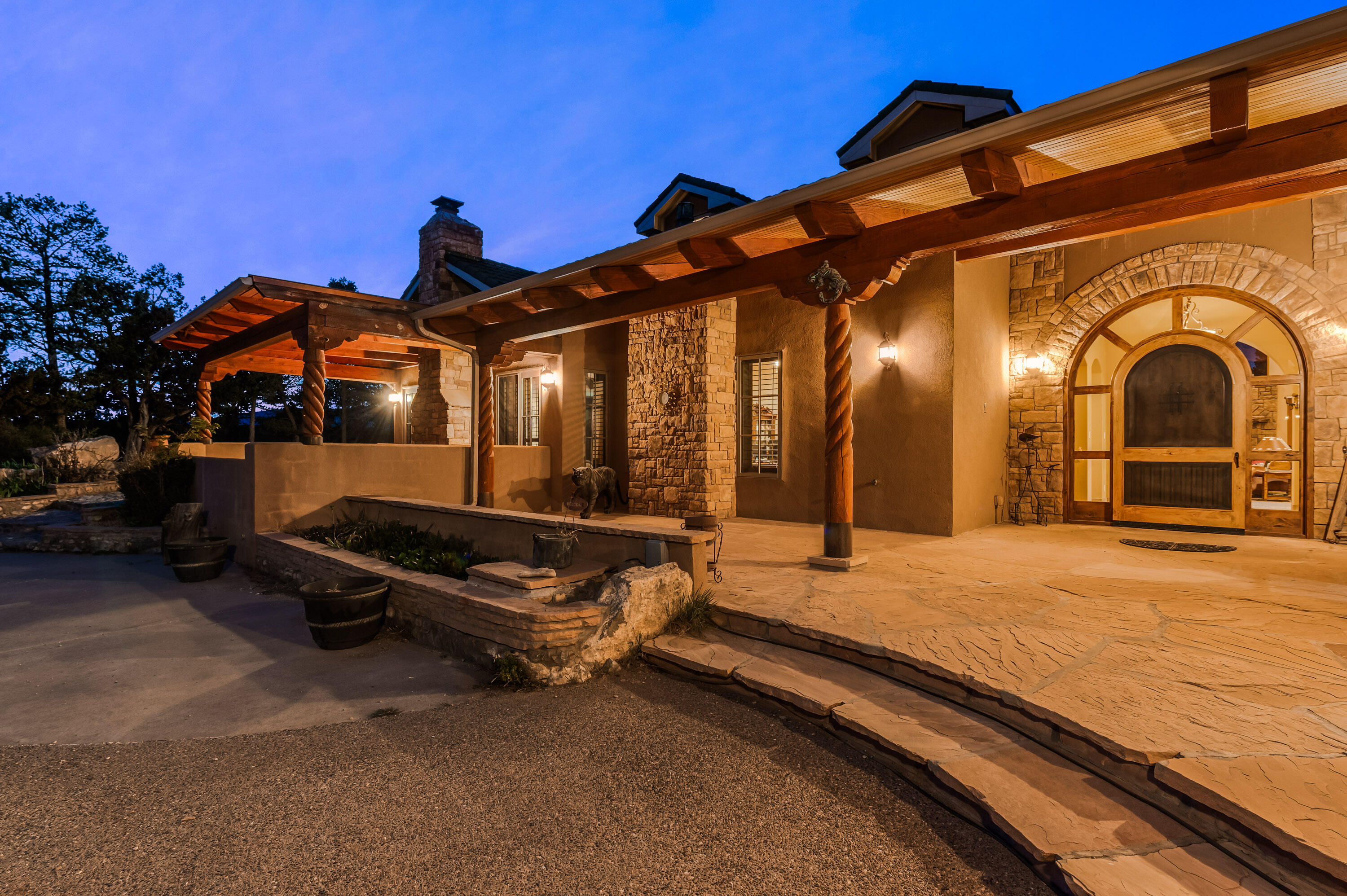 112 Sedillo Canyon Road, Tijeras, New Mexico image 5