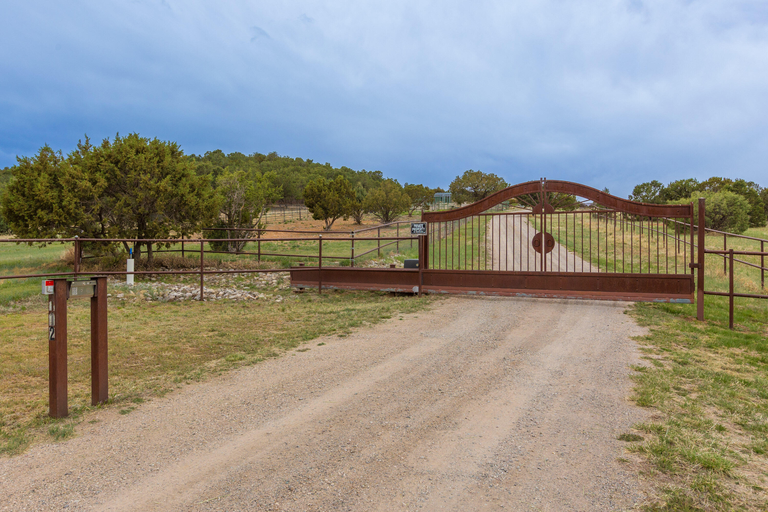 112 Sedillo Canyon Road, Tijeras, New Mexico image 4