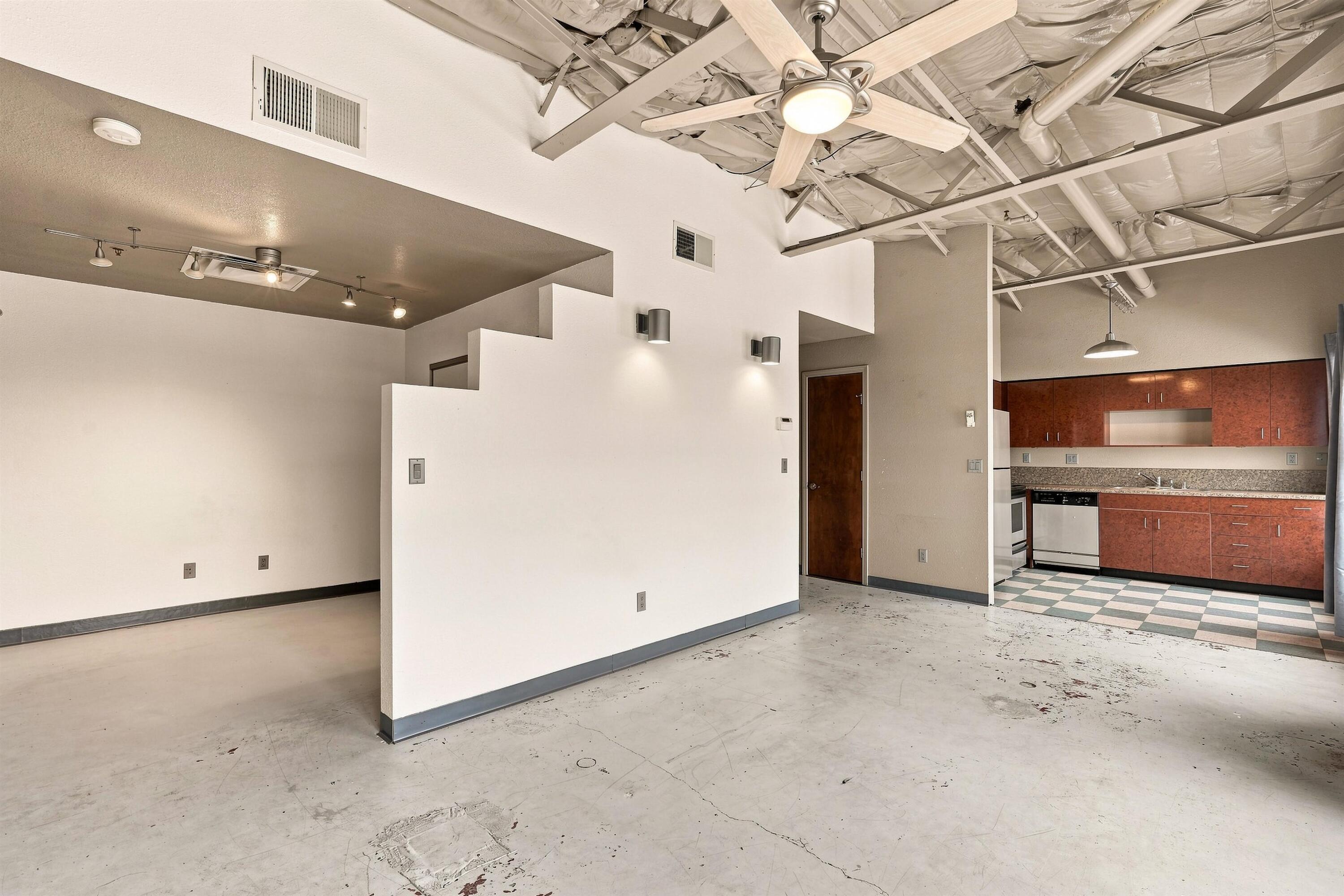 610 Central Avenue SW 4G