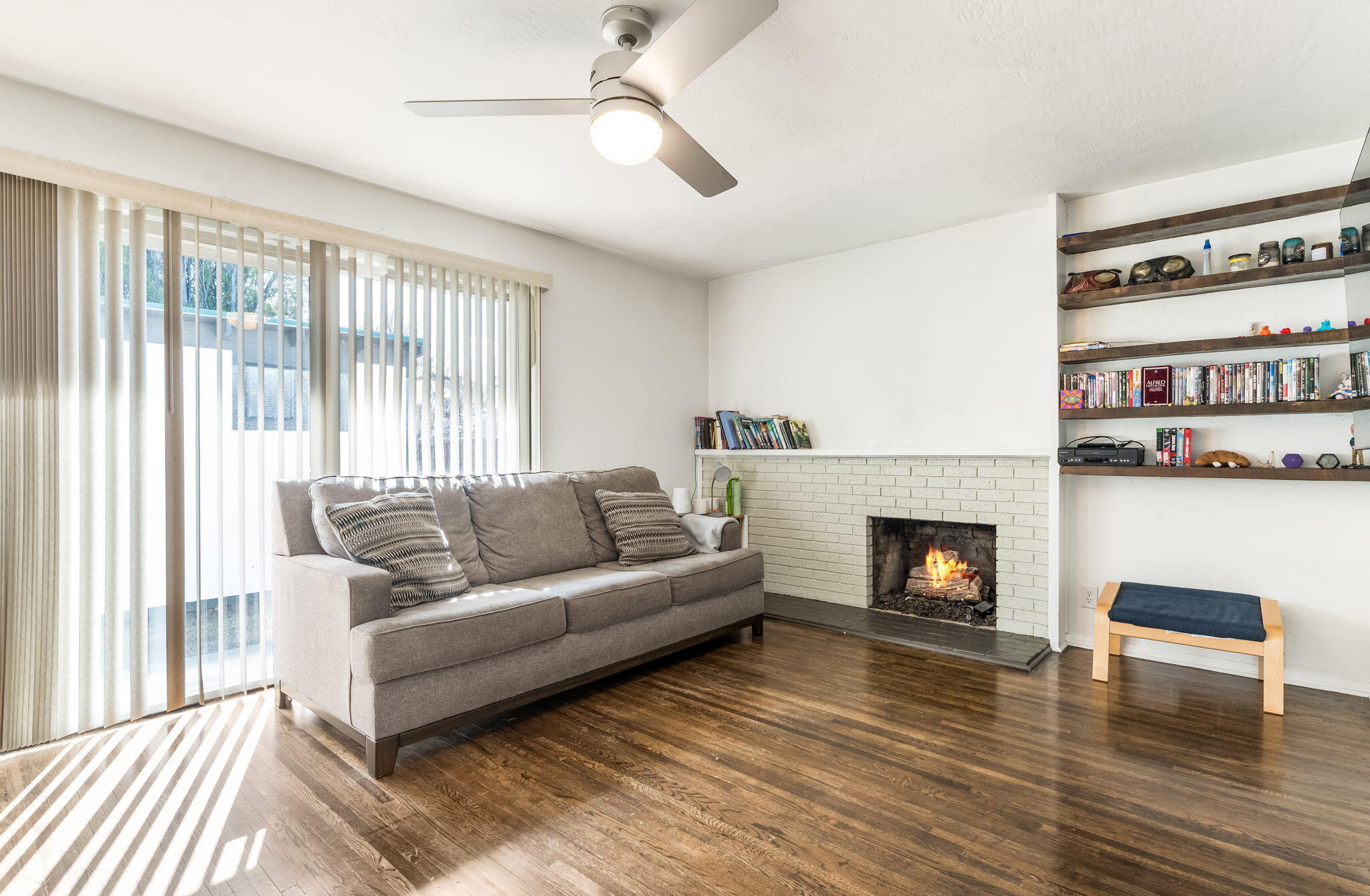 6208 Alta Monte Avenue NE