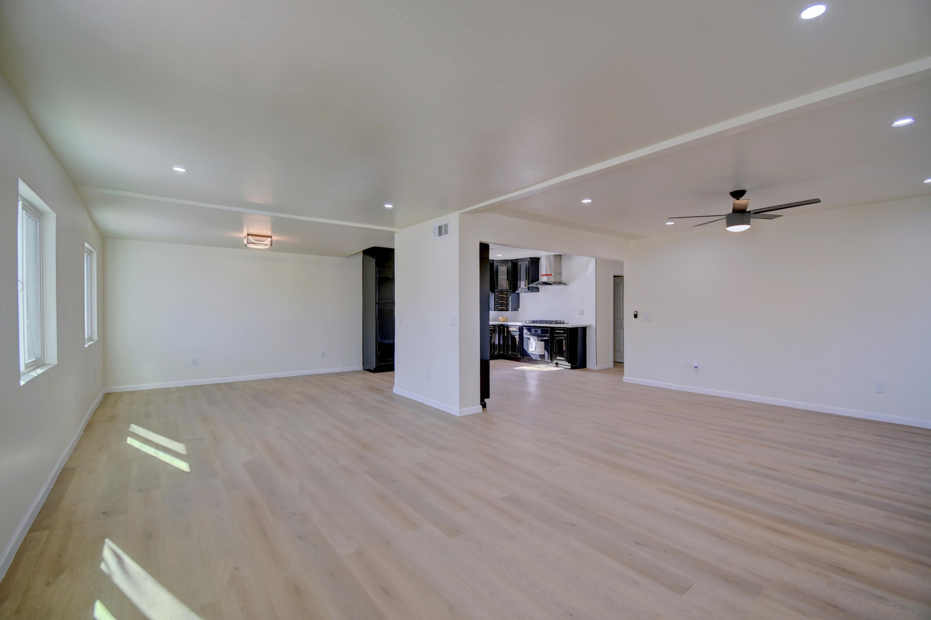 1607 Walter Street SE