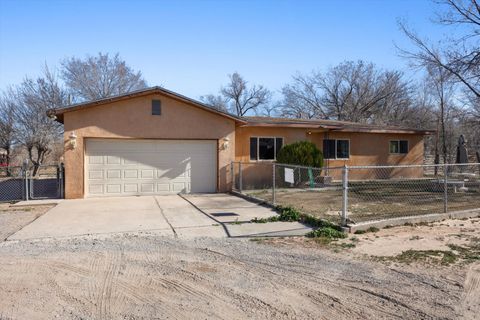 225 Mockingbird Lane Corrales NM 87048