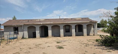 5609 DOUGLAS Lane SW Albuquerque NM 87121