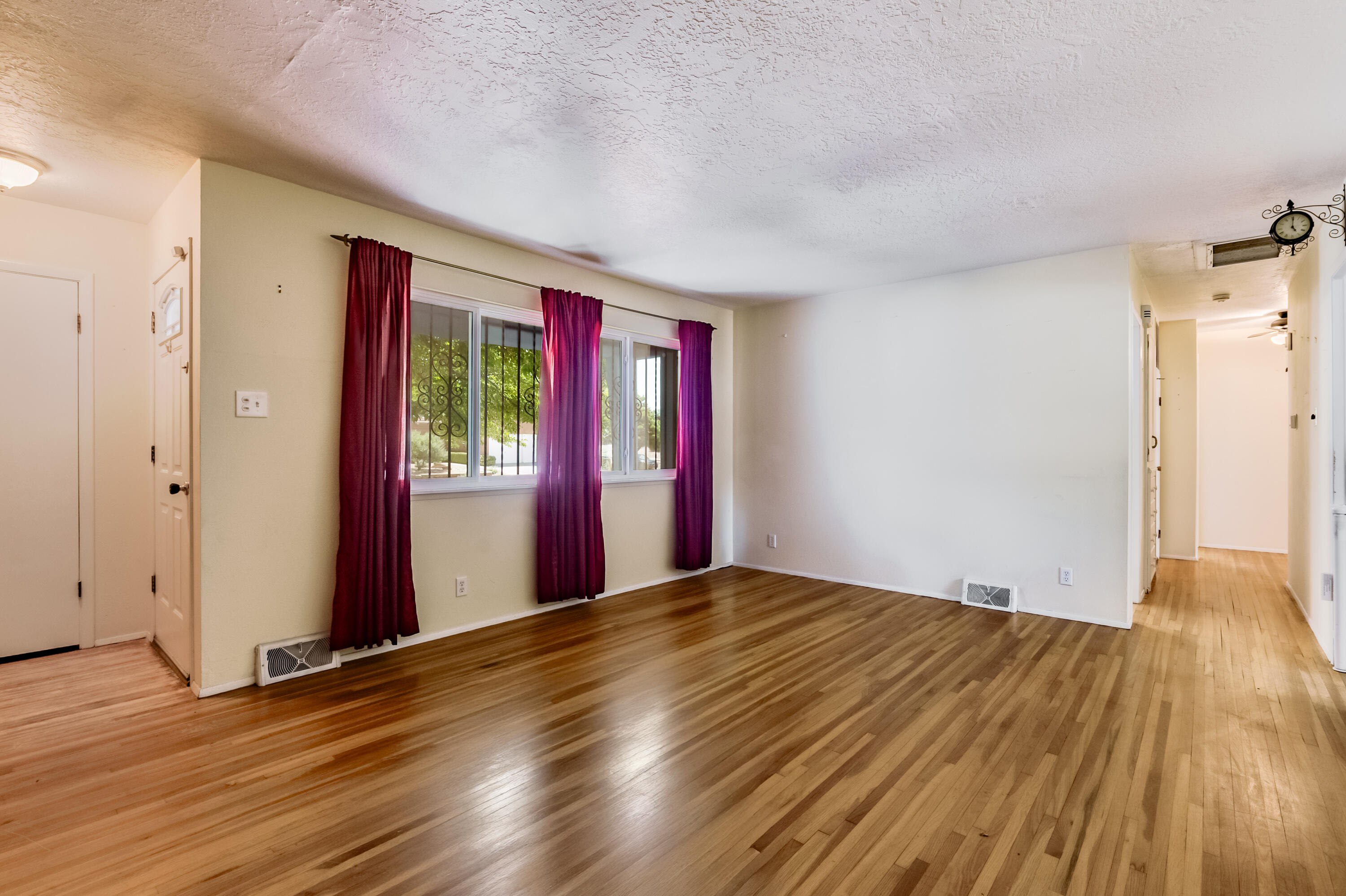 3105 Christine Street, Albuquerque, New Mexico image 3