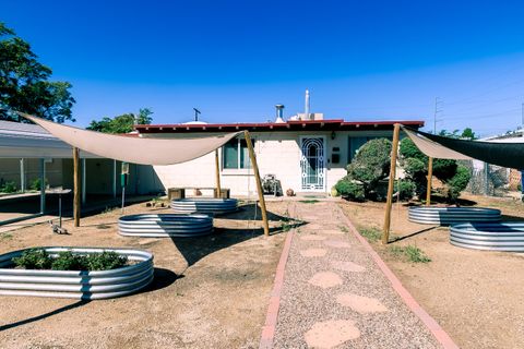 Photo of 1313 Lester Drive NE, Albuquerque, NM 87112 (MLS # 1091665)