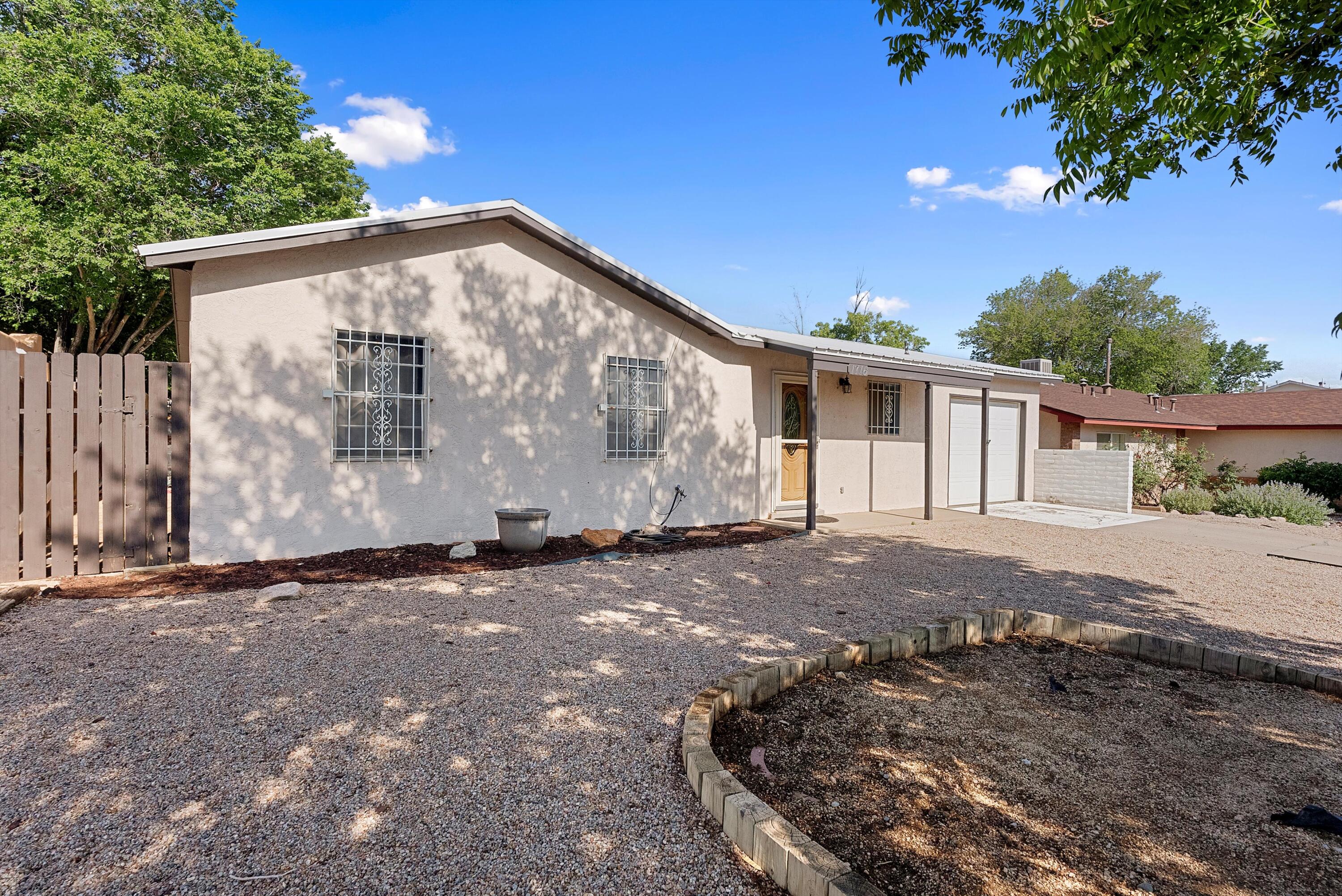 1716 Algodones Street, Albuquerque, New Mexico image 24